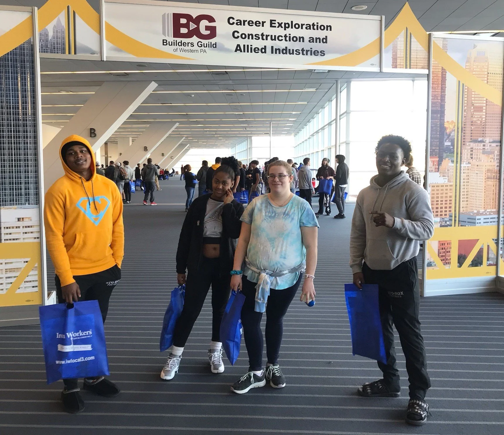 Seniors Visit Builders Guild Fair