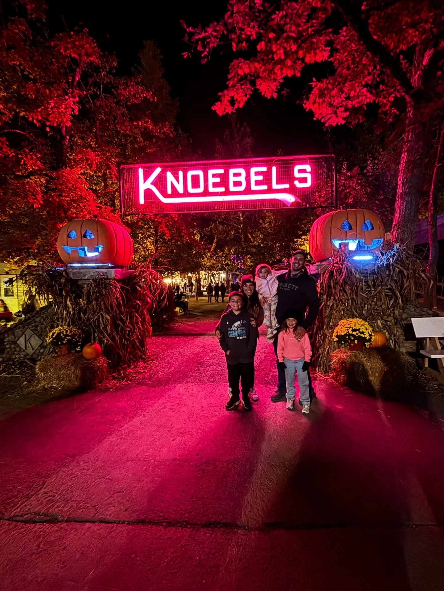 10/10 recommend a family trip to @knoebels πππ
What a fun weekend at Knoebels with our family π€ the rides were super cute, the food was yummy & we had a lot of fun! 
Have you been? What’s your favorite part?