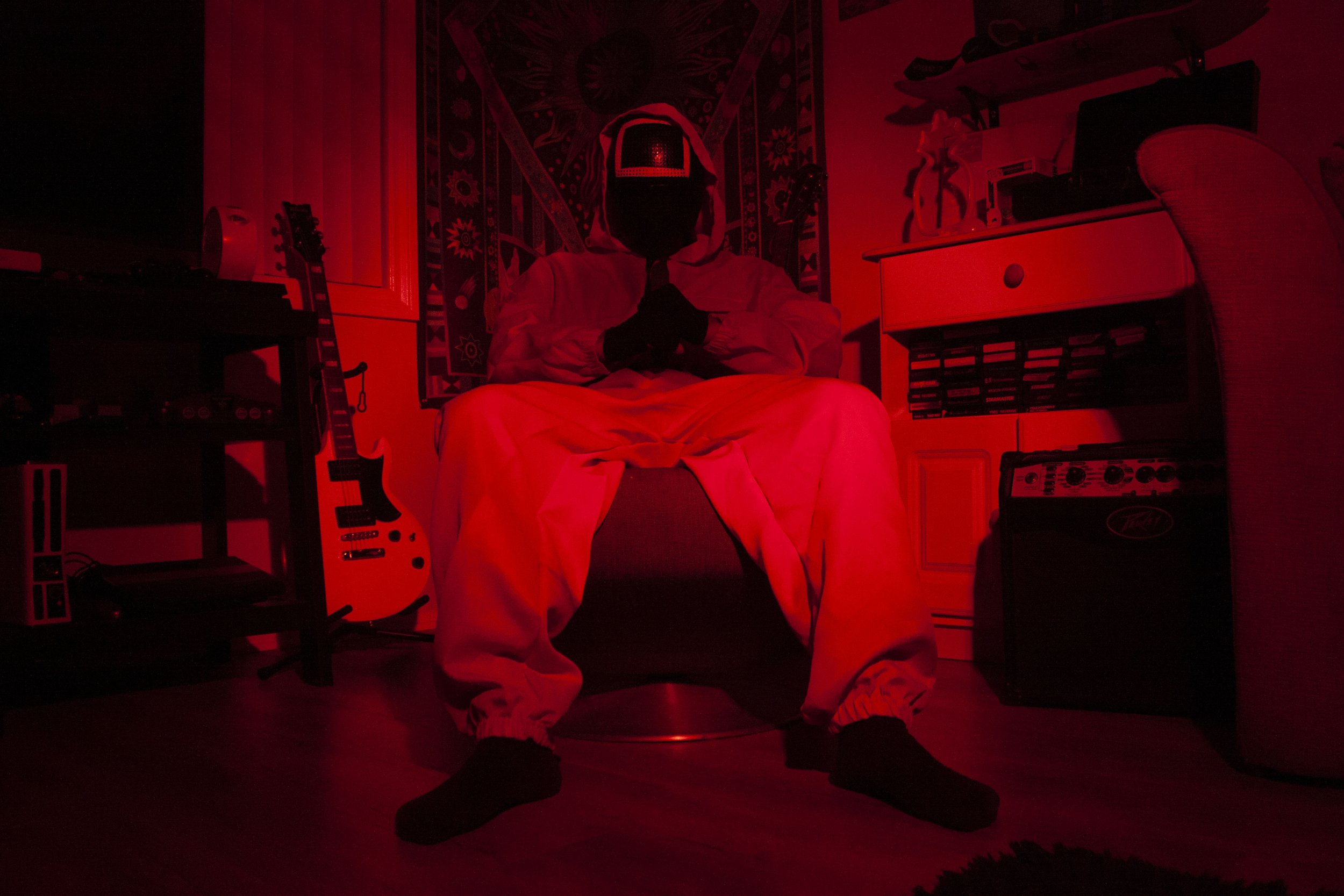09-3 red.jpg