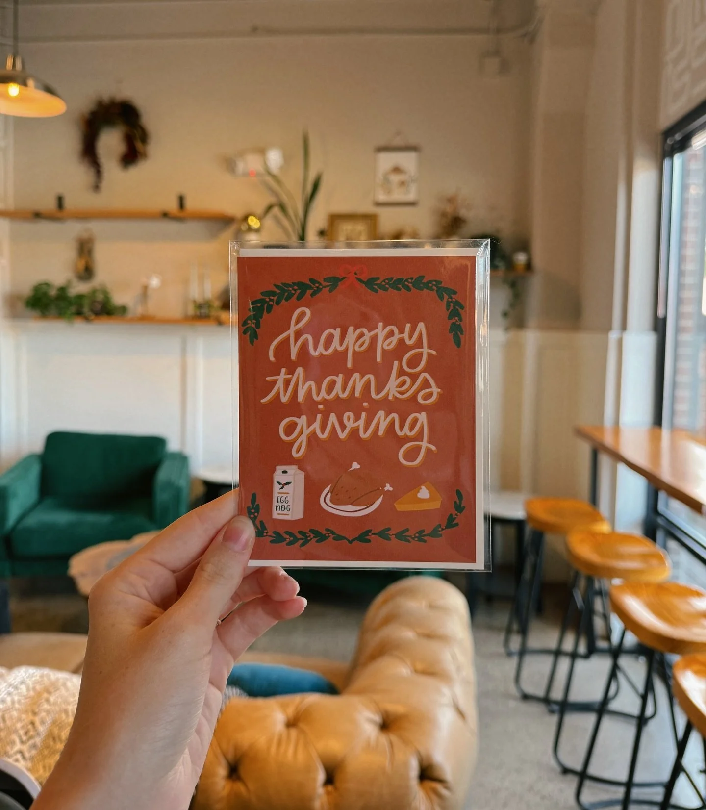 Just dropped off some festive goodies today @thegoldenroastcoffee including some of these thanksgiving cards! grab them while you can &amp; get a coffee while you&rsquo;re at it! 🫶🏻🥰🦃🍁