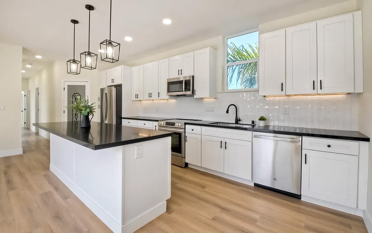4856 Gardena 02.jpg