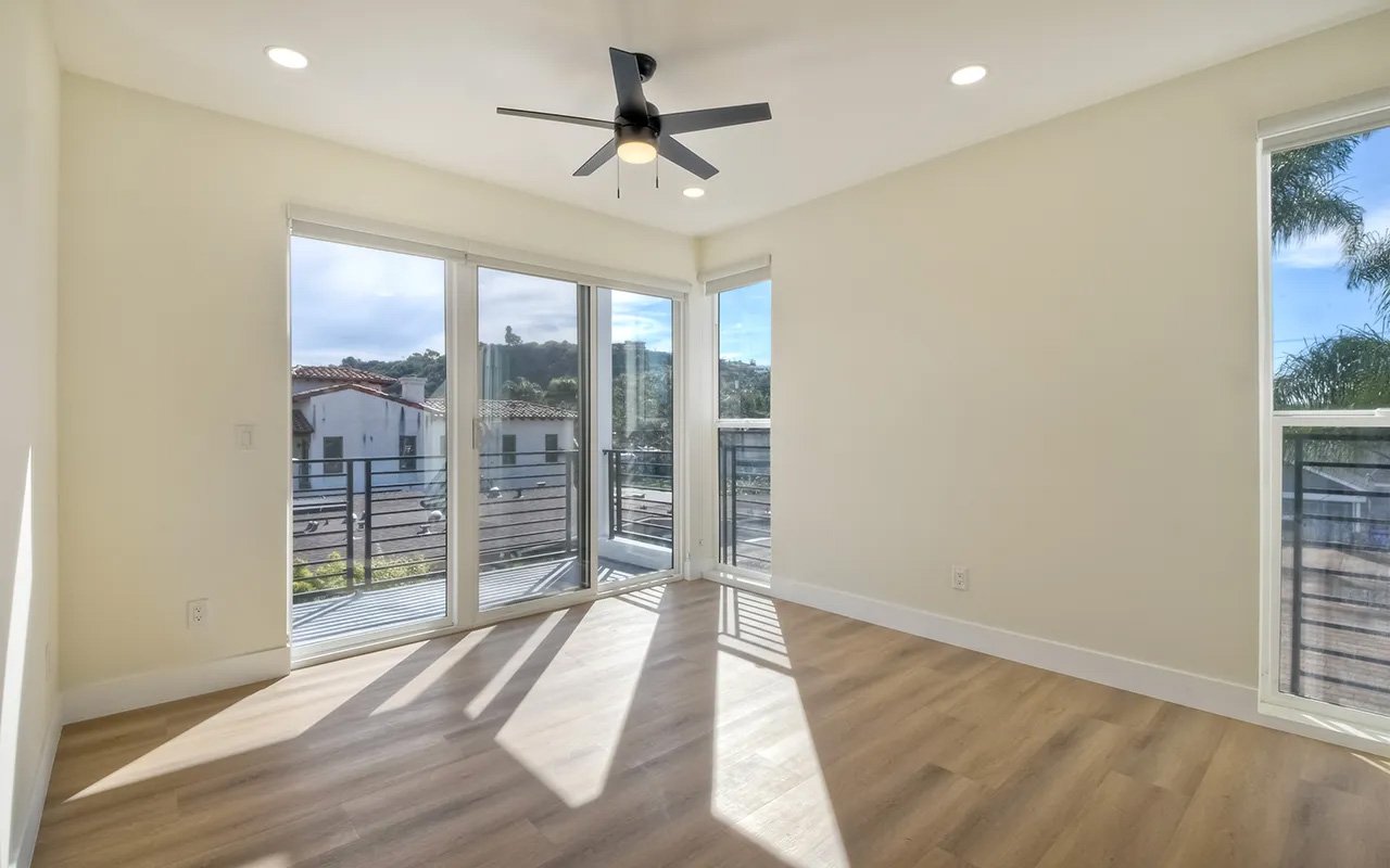 4856 Gardena 15.jpg