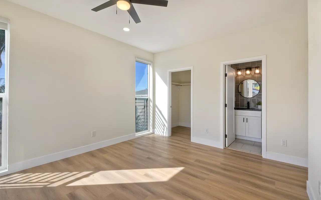 4856 Gardena 16.jpg