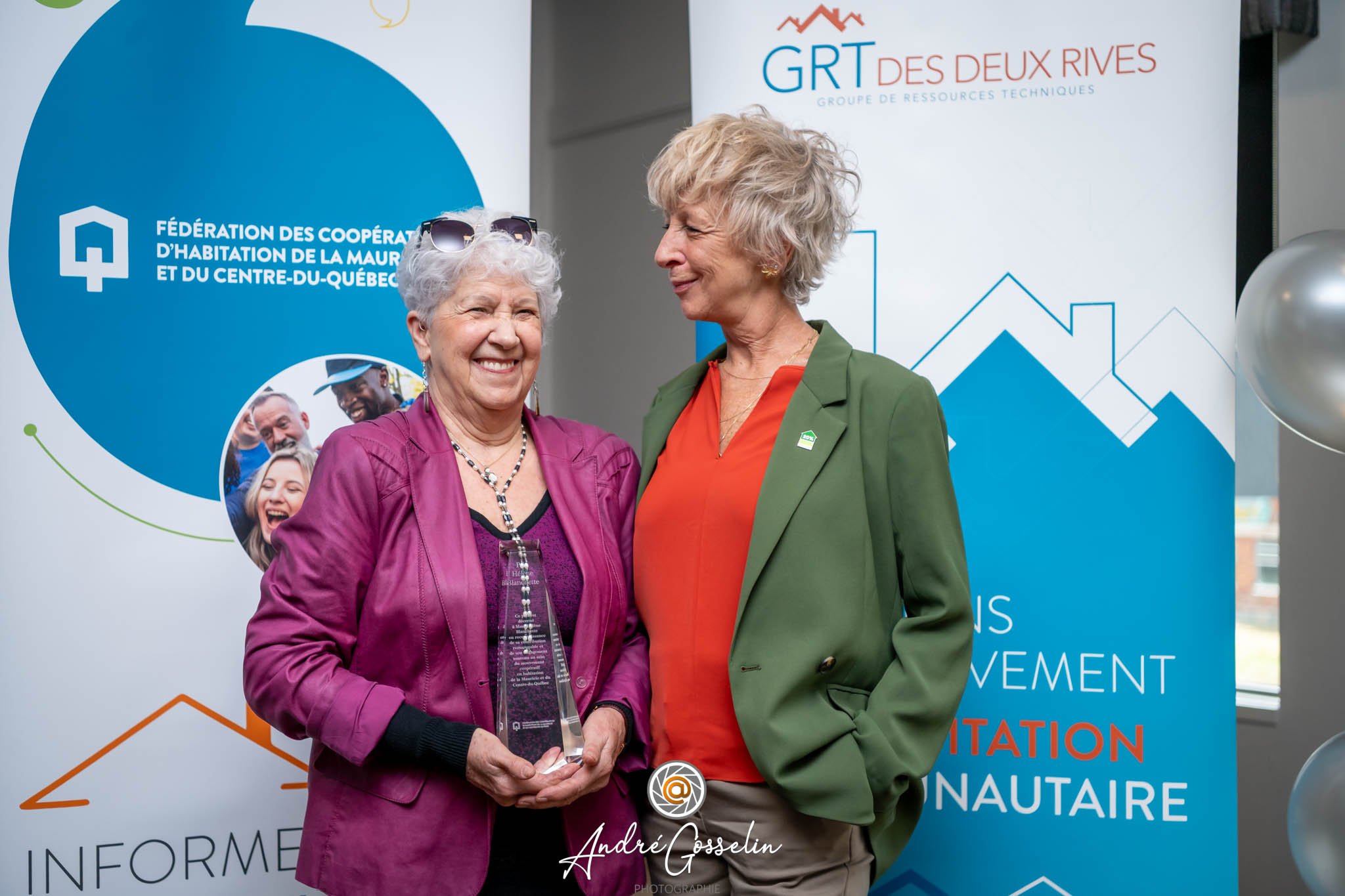 Photographie d’événements corporatifs, cocktails et salons : images authentiques et professionnelles pour valoriser votre entreprise et vos rencontres.