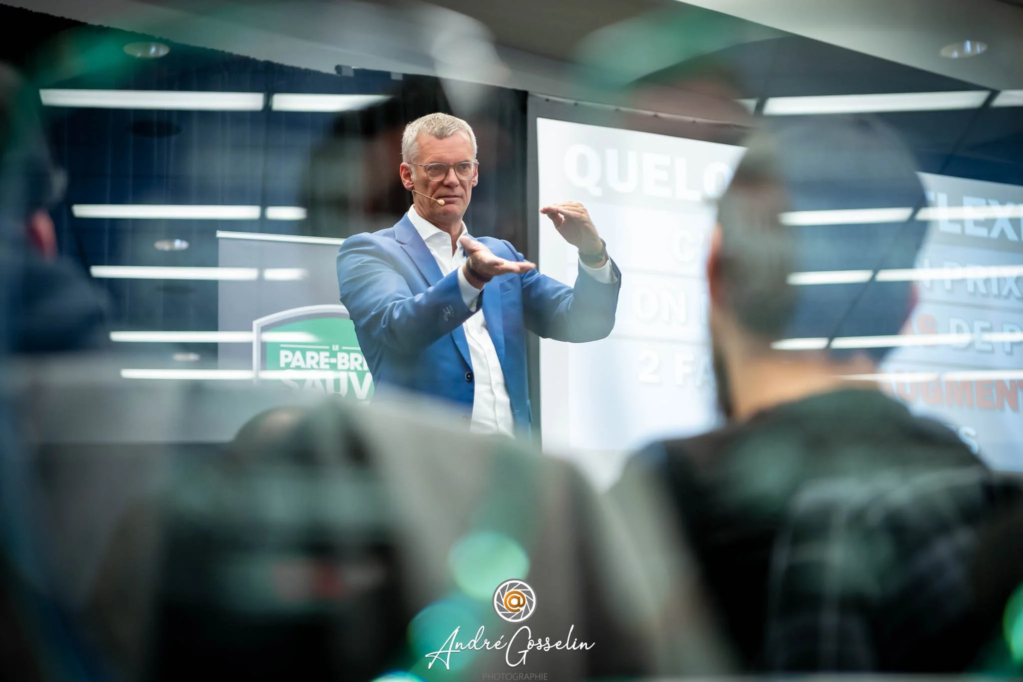 Photographie d’événements corporatifs, cocktails et salons : images authentiques et professionnelles pour valoriser votre entreprise et vos rencontres.