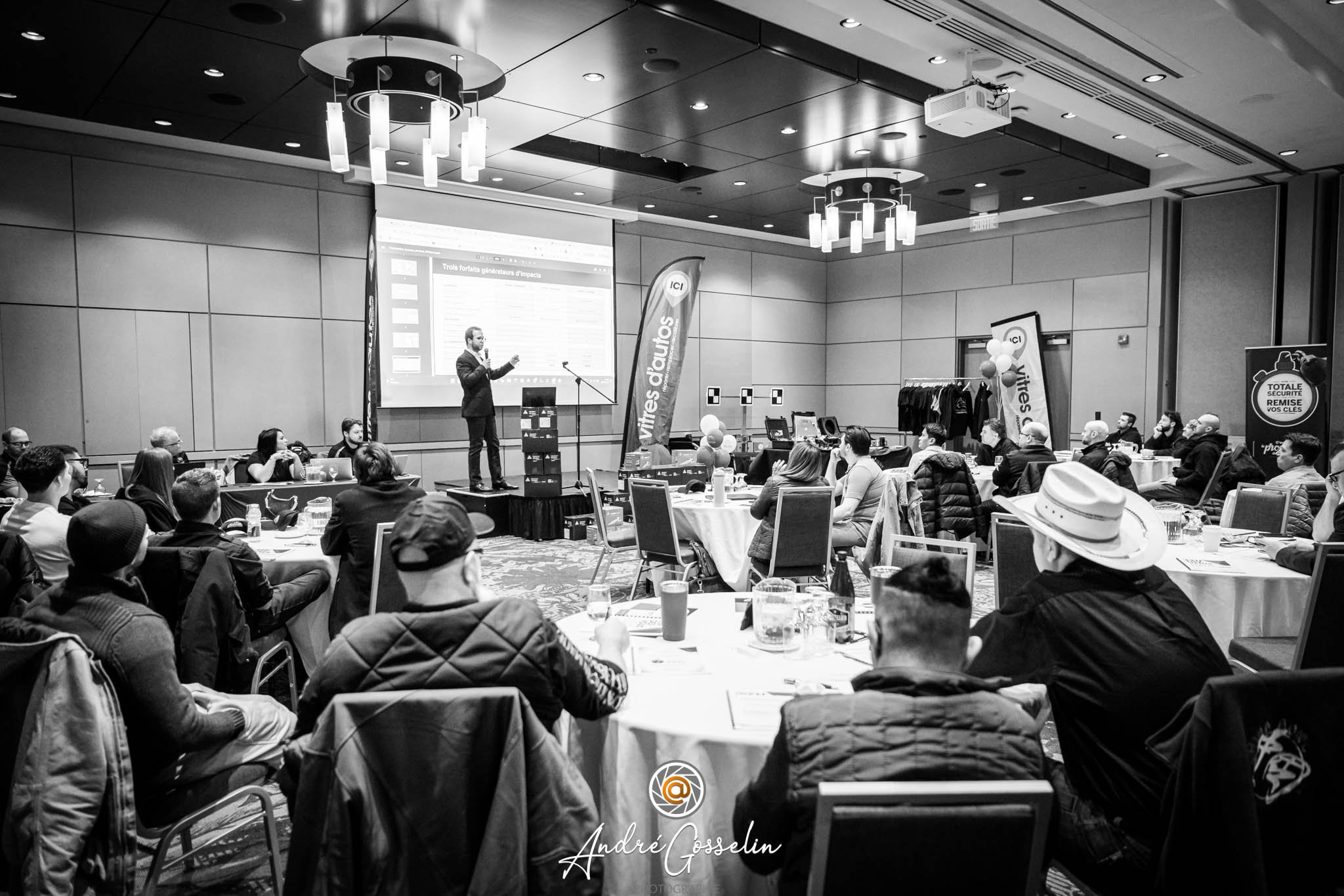 Photographie d’événements corporatifs, cocktails et salons : images authentiques et professionnelles pour valoriser votre entreprise et vos rencontres.