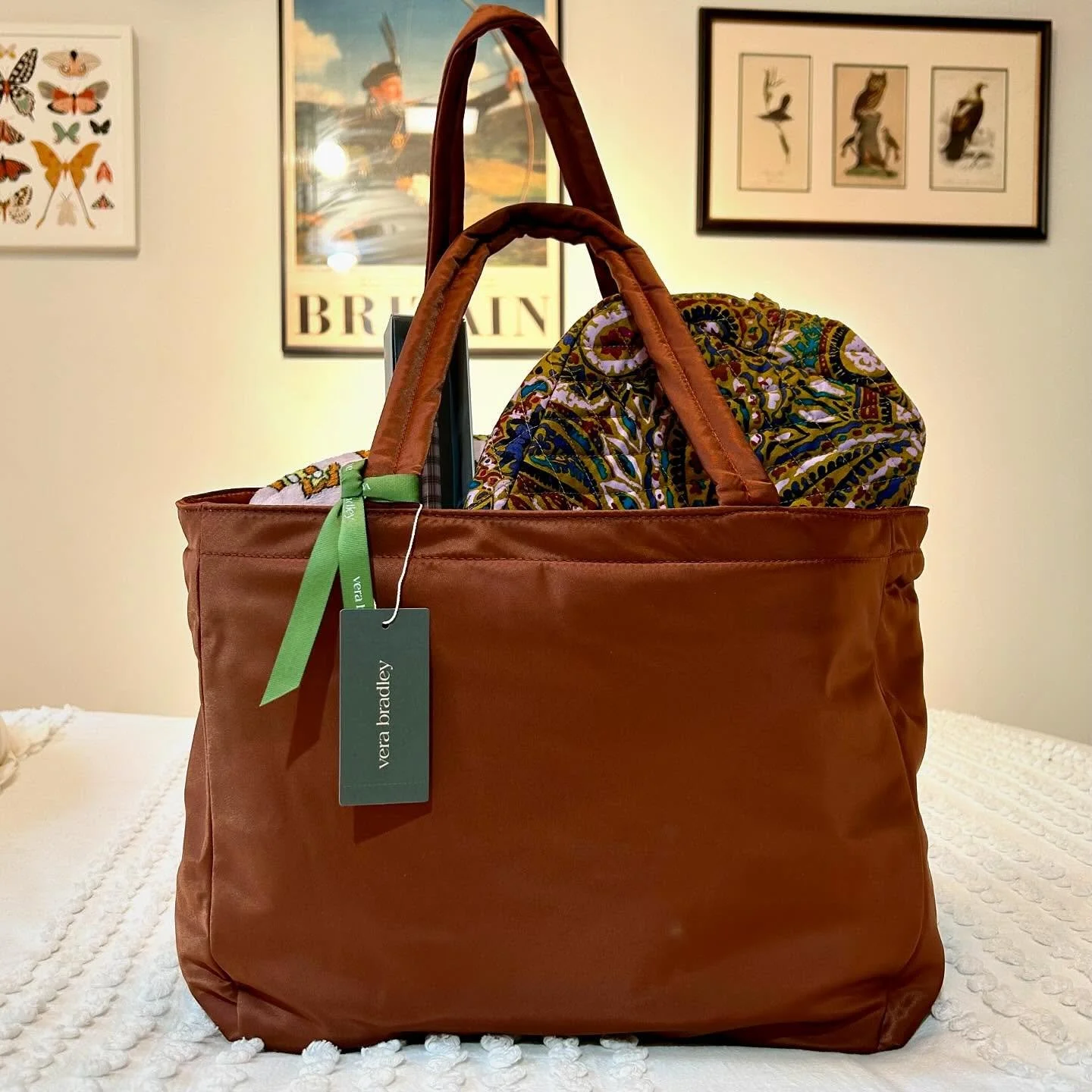 I donated this fall-themed 🍂🍁🍃 Vera Bradley bundle to @happy_horizon_hamster_haven raffle 🎟️ ticket fundraiser 💸

Please 🙏 go buy a ticket 🎟️ (or many!) - there are some other great baskets to choose from! 

(And I have to be honest, as I was 
