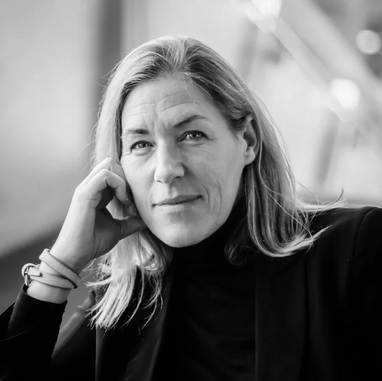 USE Kirsty+Cooper+Headshot+Square+BW+Hi-key+3+Sept+2020 copy.webp