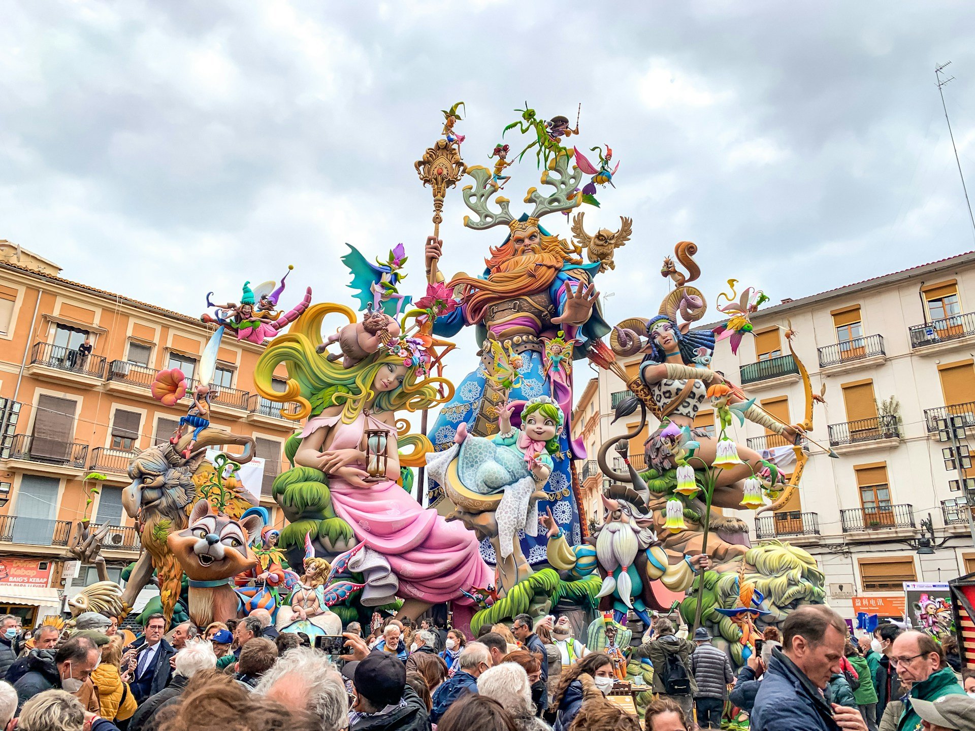 Embracing Spanish Language and Culture for a Fulfilling Expat Experience in Valencia and the Costa Blanca