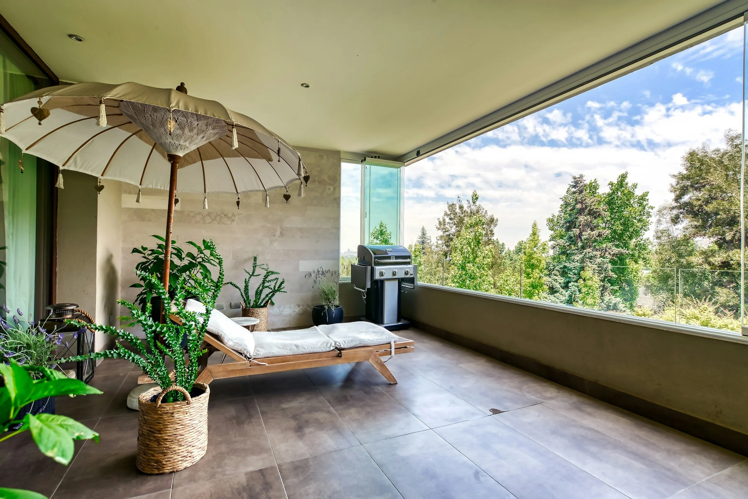 From Dream to Deed: How a Property Finder and Expert Legal Due Diligence Make Buying in Spain a Success