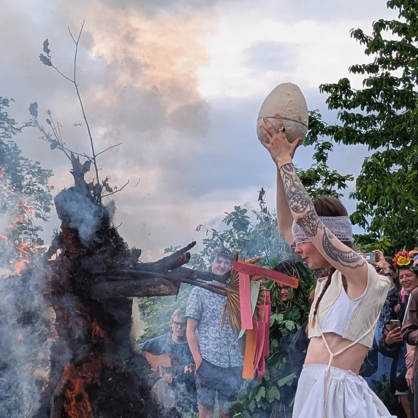 Beltane @bridgefarm_bristol
.
.
.
.
#may #mayqueen #beltaine #beltane #maypole