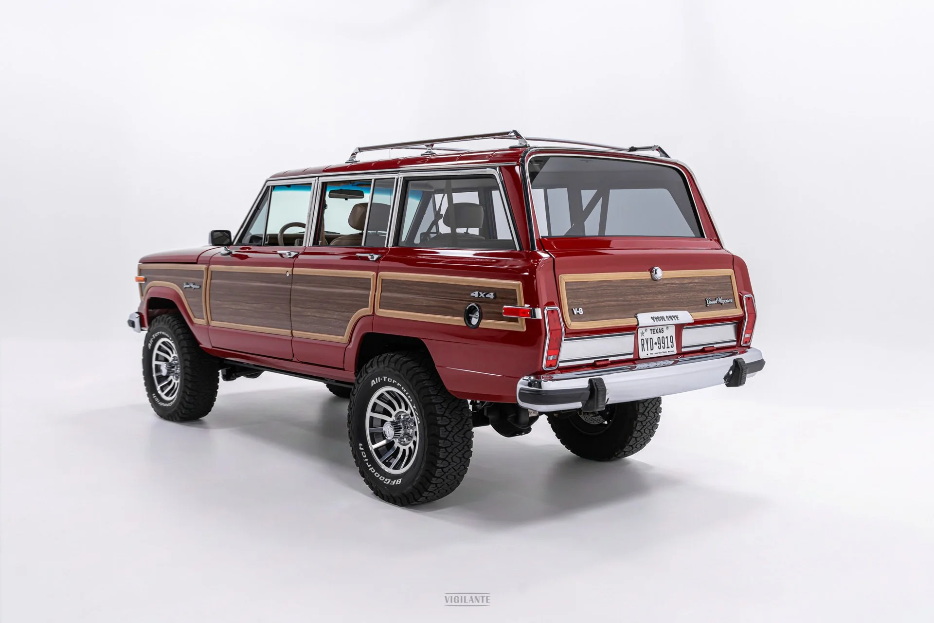 vigilante-jeep-grand-wagoneer--33.jpg