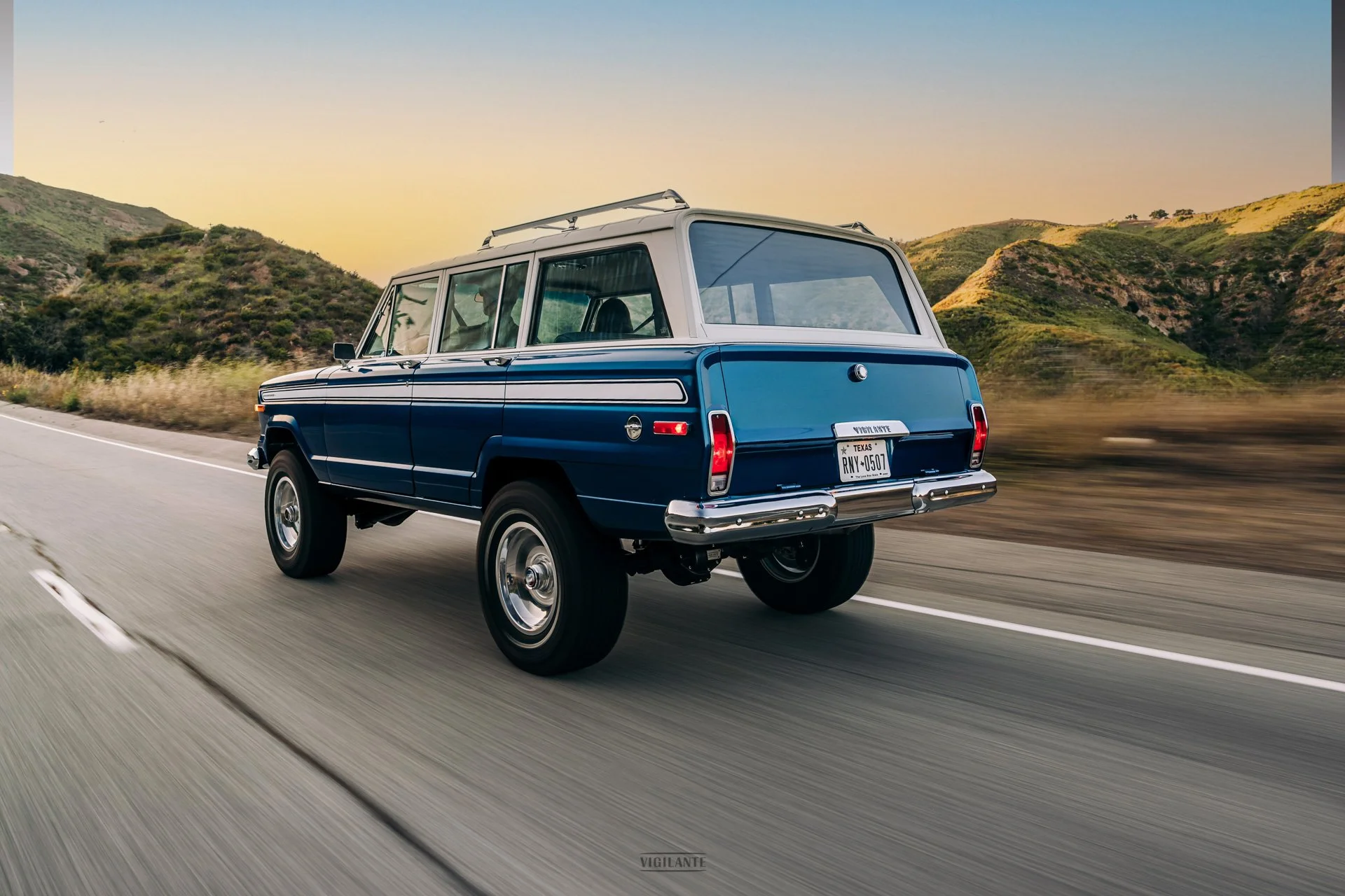 vigilante-jeep-cherokee-4-doors--81.jpg