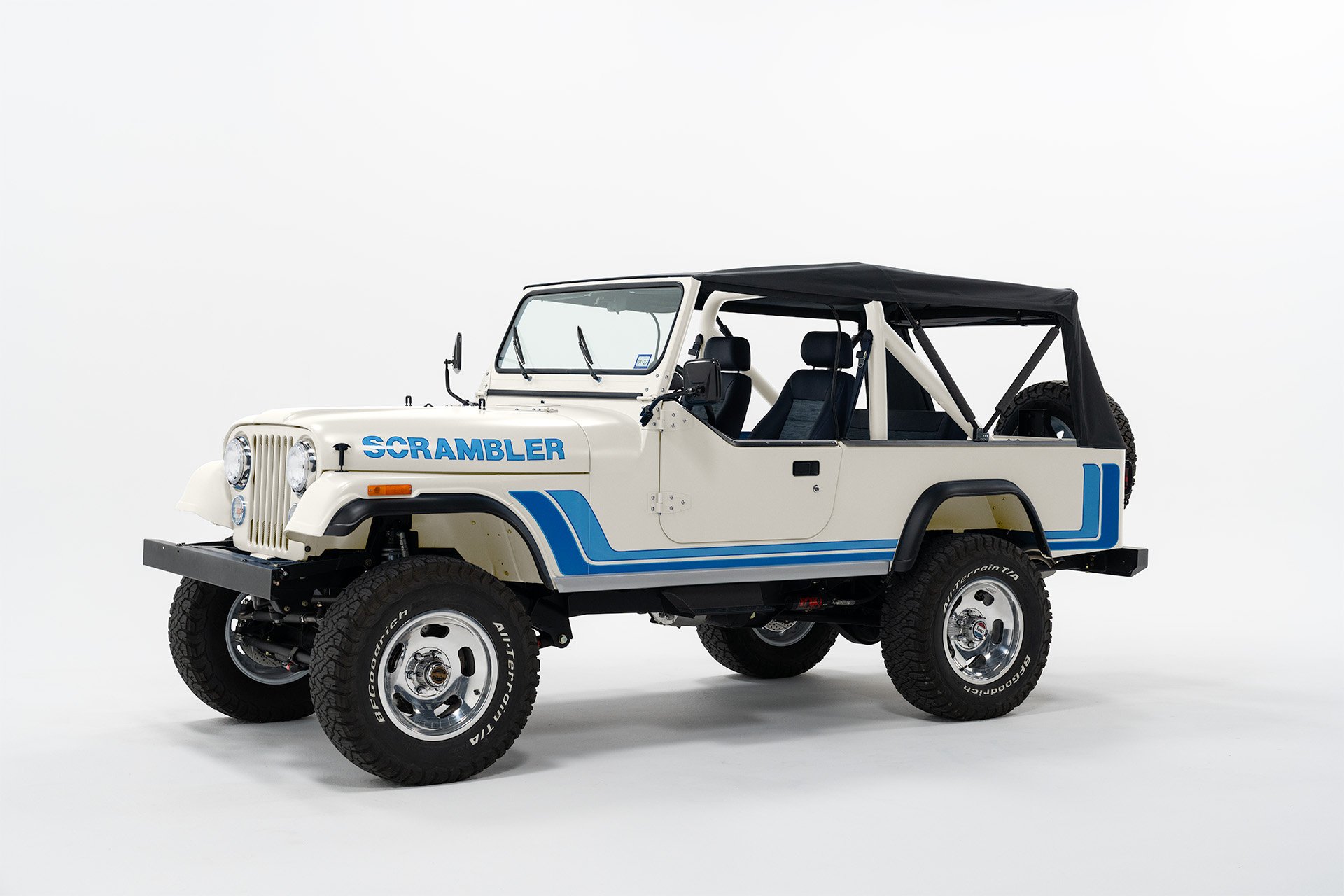 Scrambler ConFig - CHALK WHITE - Camera A.jpg