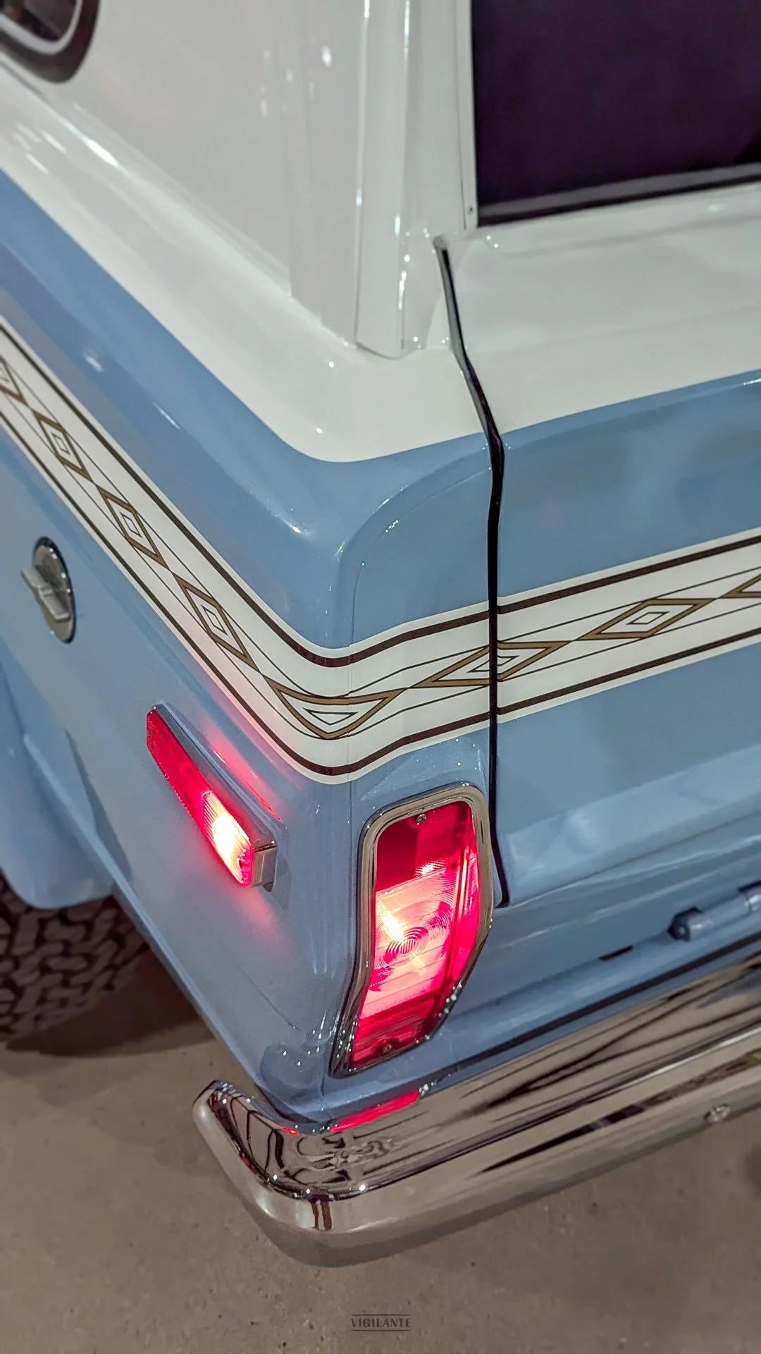 vigilante-jeep-cherokee-chief--004.jpg