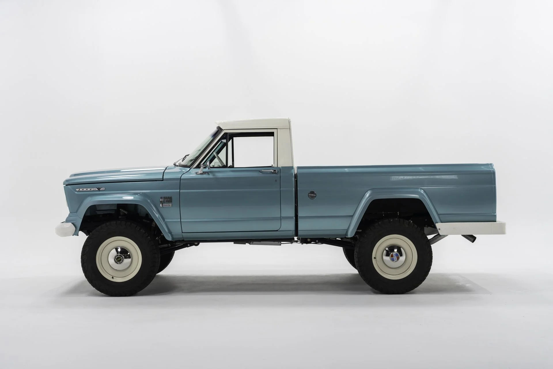1966 VIGILANTE GLADIATOR- PRE-OWNED - #2201