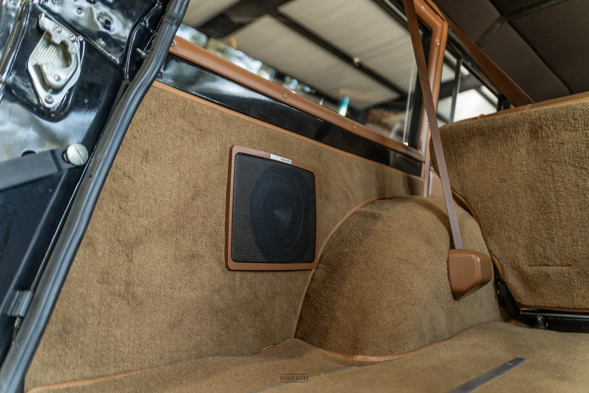 vigilante-jeep-wagoneer--43.jpg