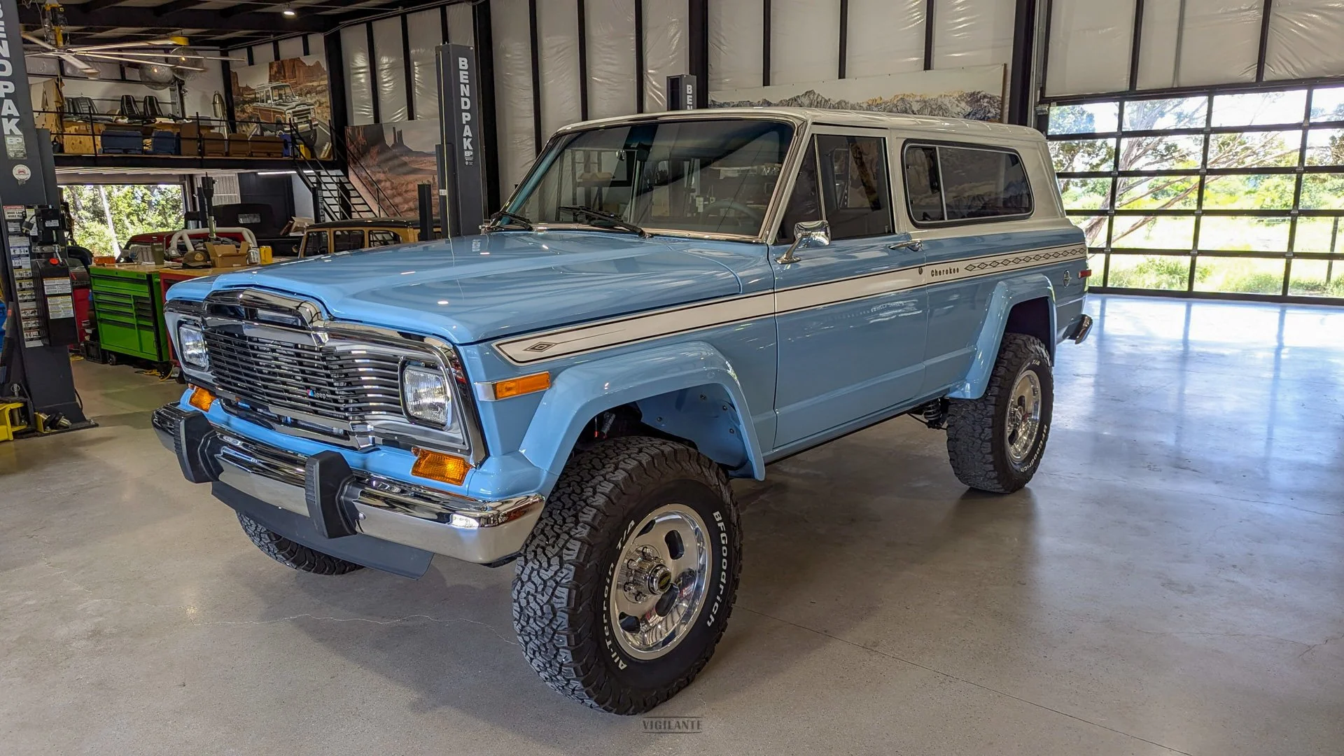 vigilante-jeep-cherokee-chief--031.jpg