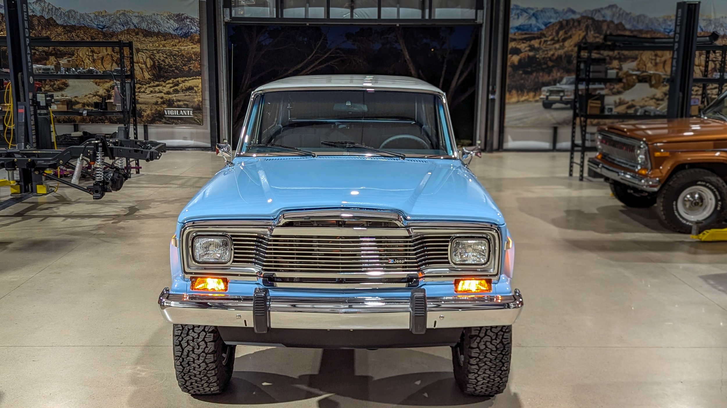 vigilante-jeep-cherokee-chief-header--3.jpg
