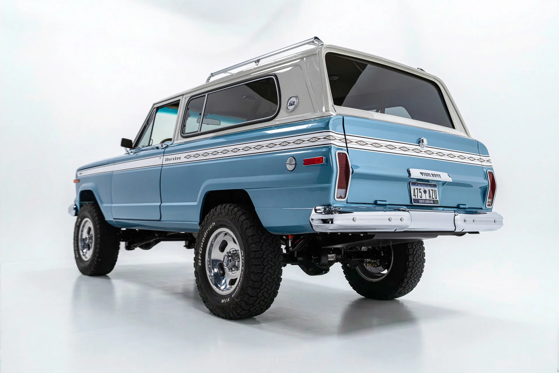 vigilante-jeep-cherokee--21.jpg