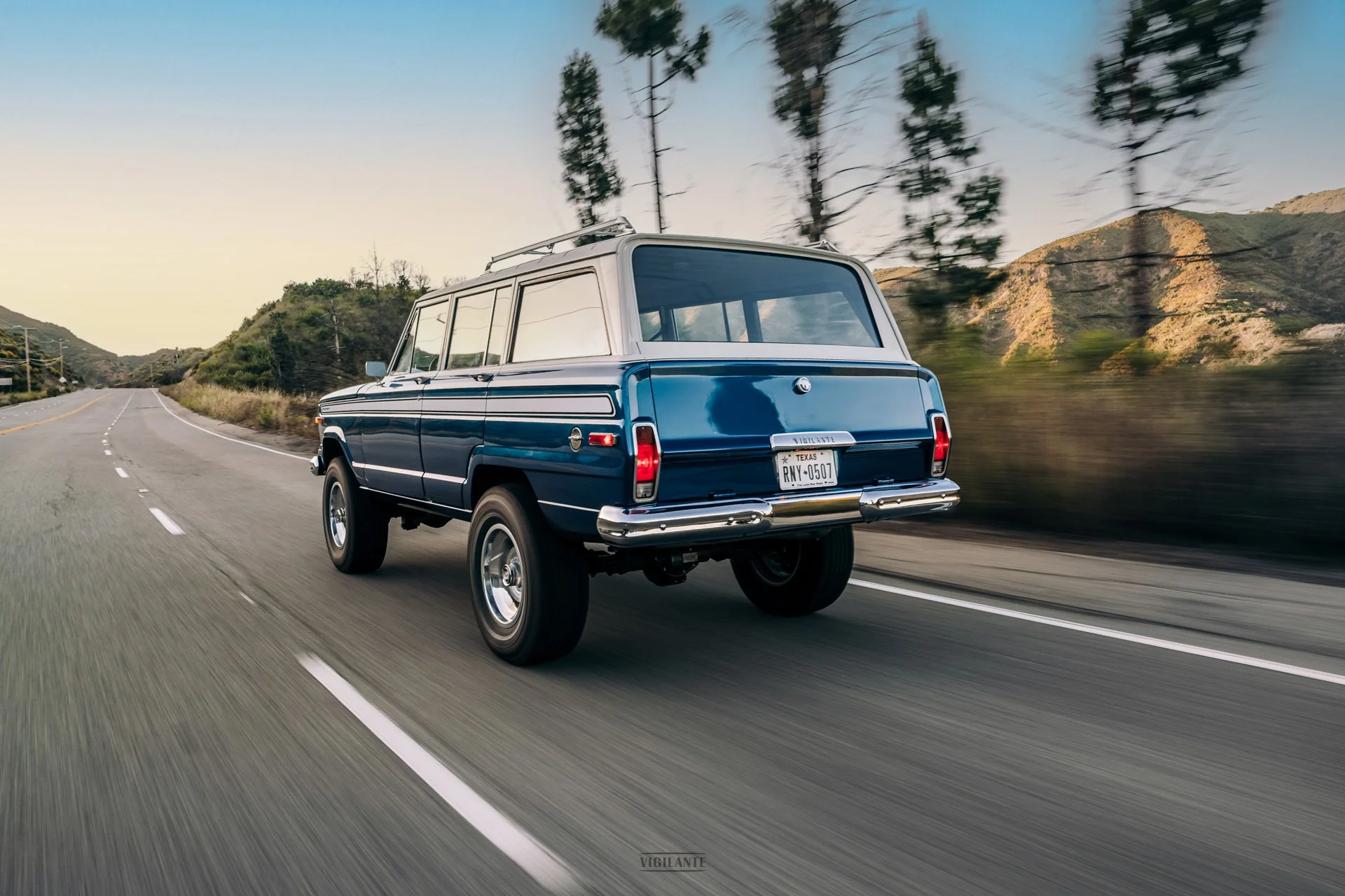 vigilante-jeep-cherokee-4-doors--82.jpg