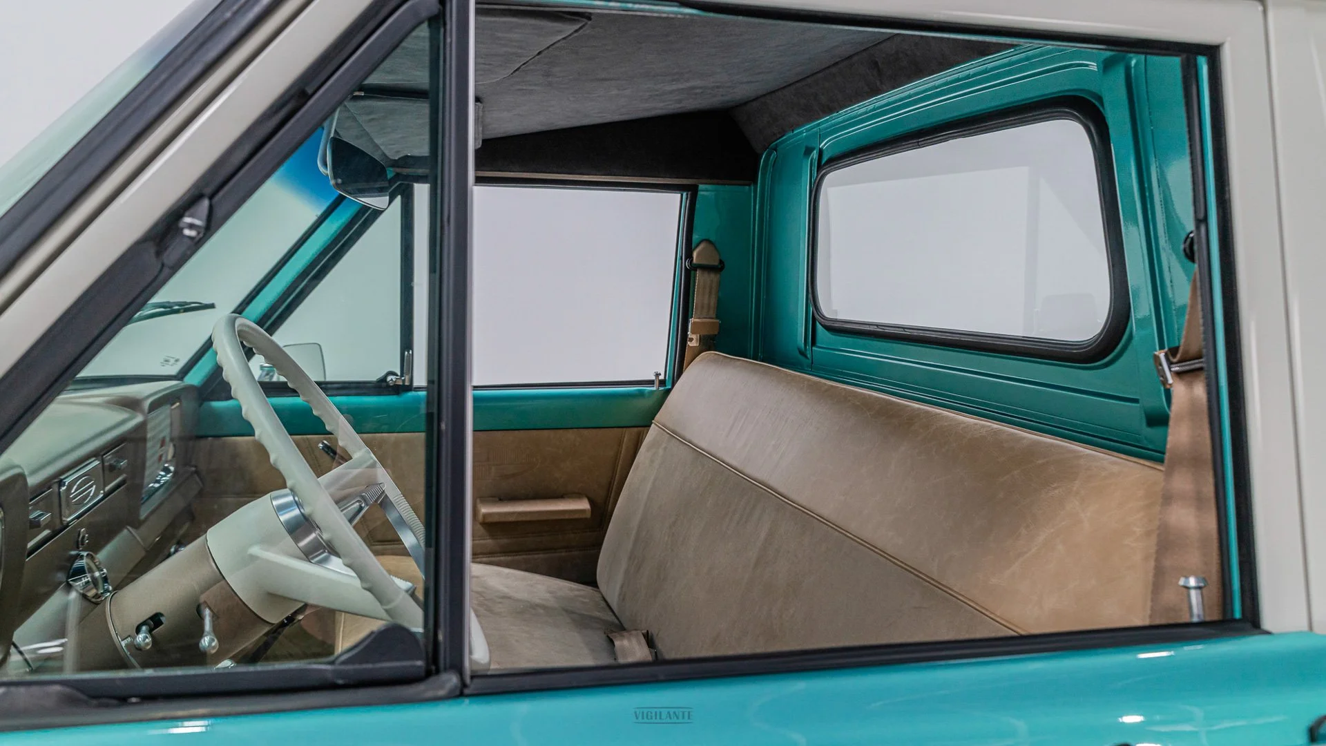 vigilante-jeep-j-truck--06.jpg