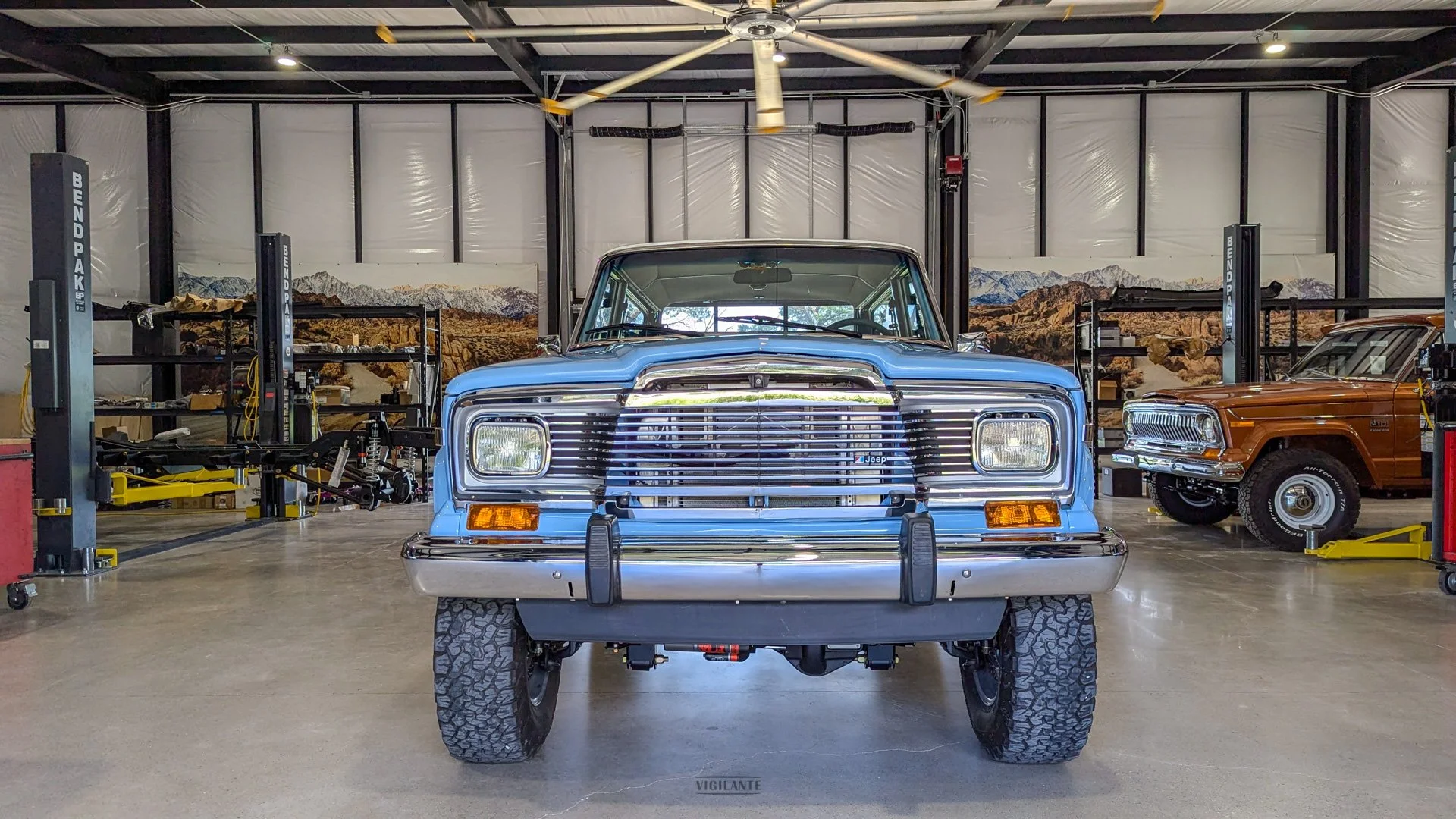 vigilante-jeep-cherokee-chief--032.jpg
