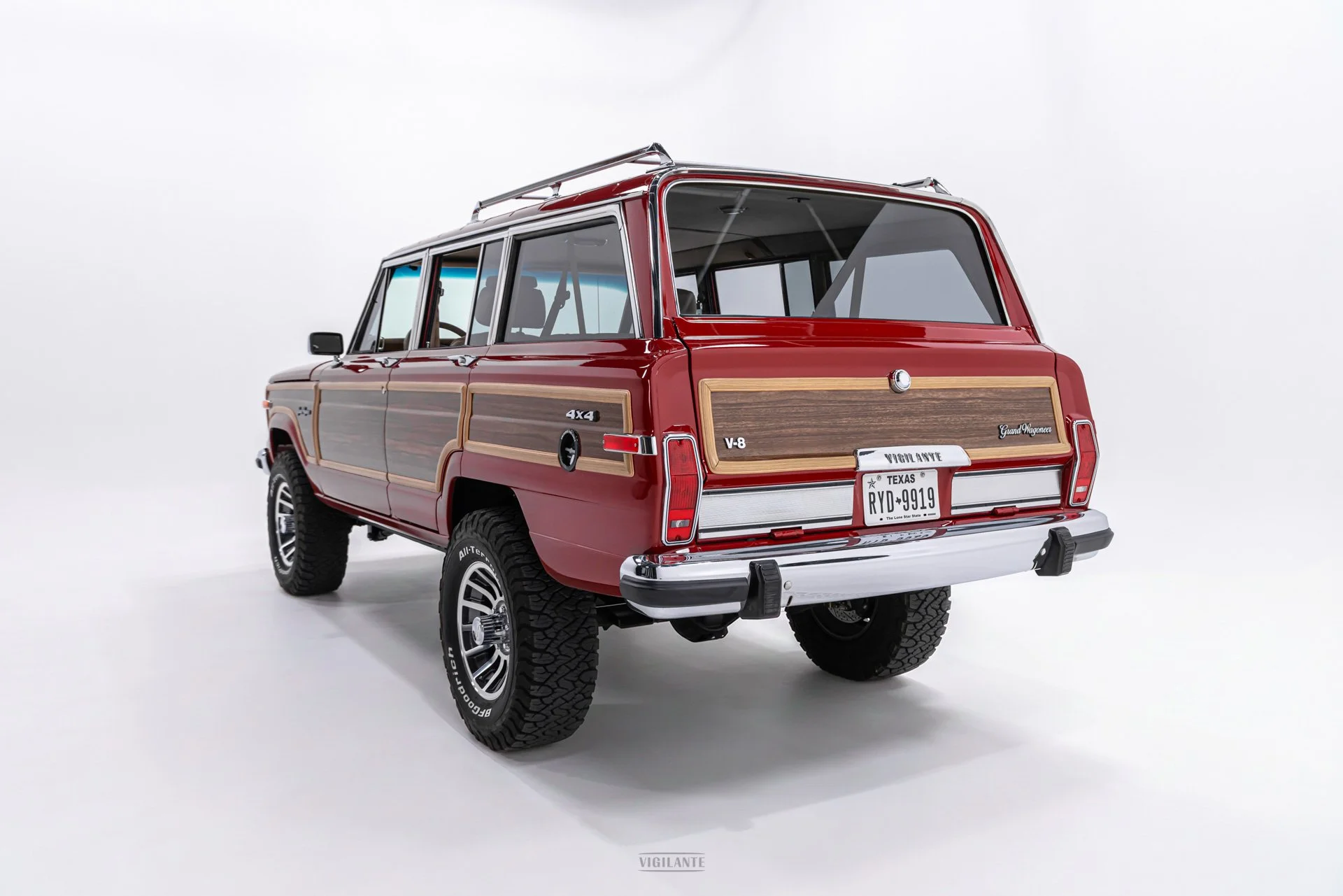 vigilante-jeep-grand-wagoneer--31.jpg