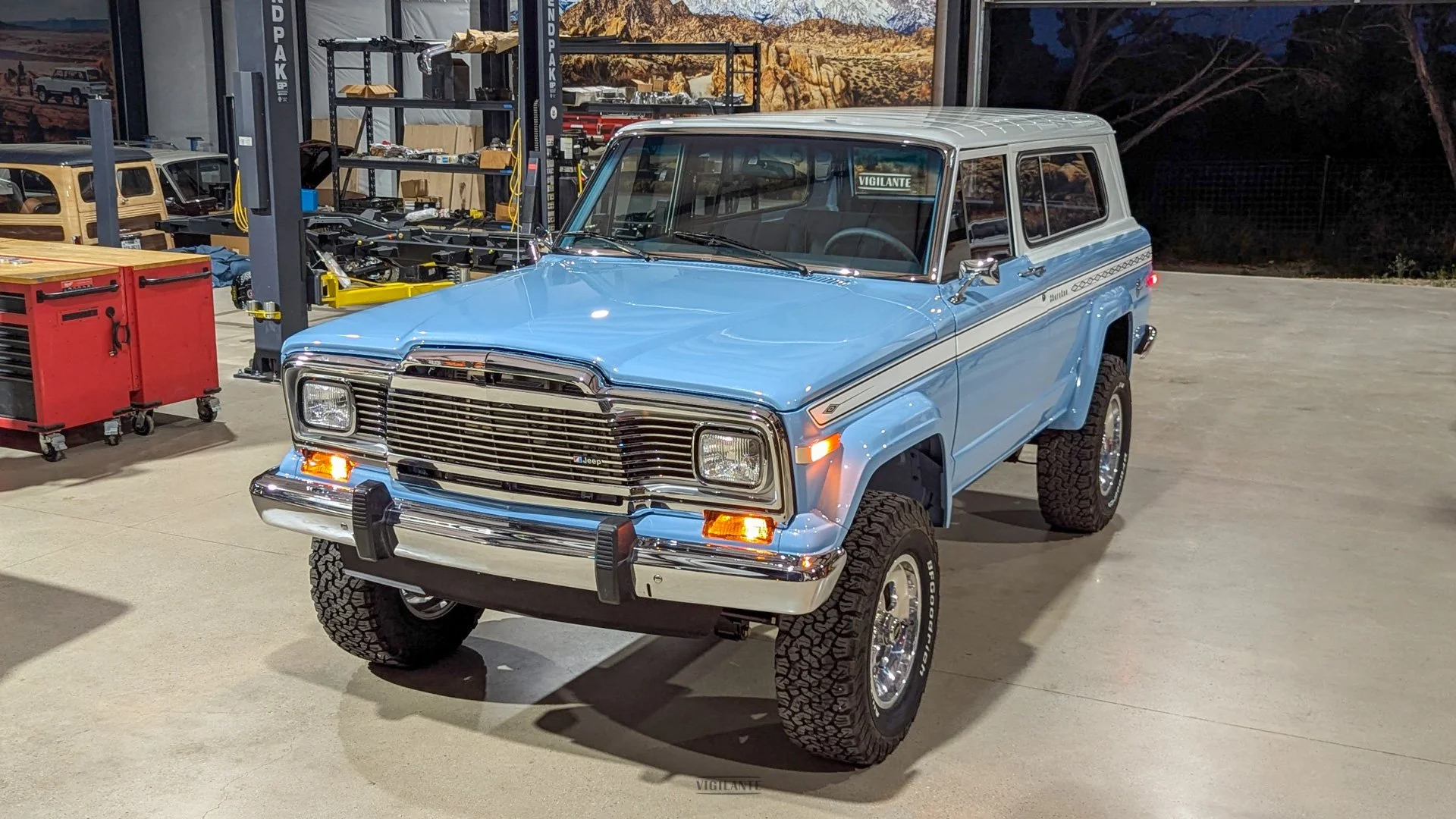 vigilante-jeep-cherokee-chief--009.jpg