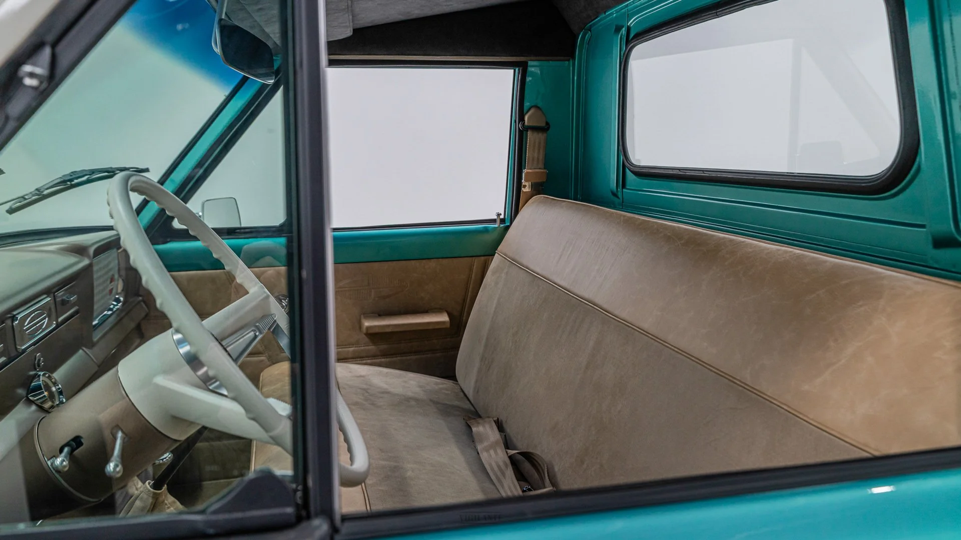 vigilante-jeep-j-truck--07.jpg