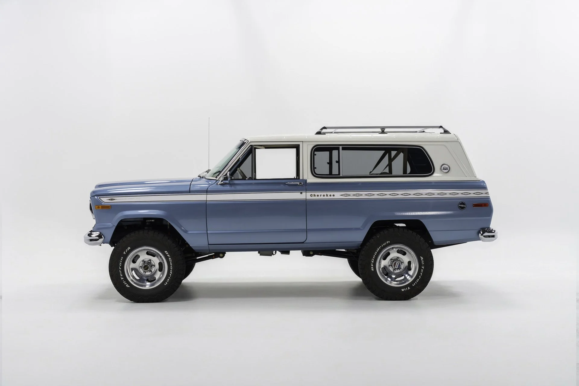 1975 VIGILANTE CHEROKEE - PRE-OWNED - #2301