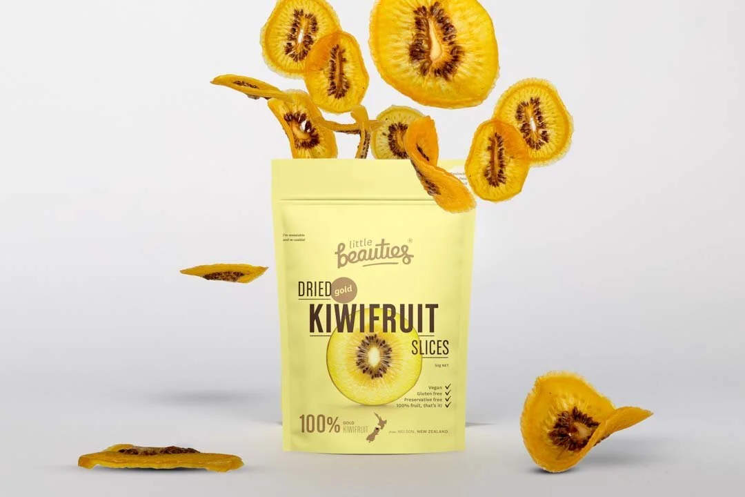 Kiwifruit-slices-NZ-little-beauties-flyingslices.jpg