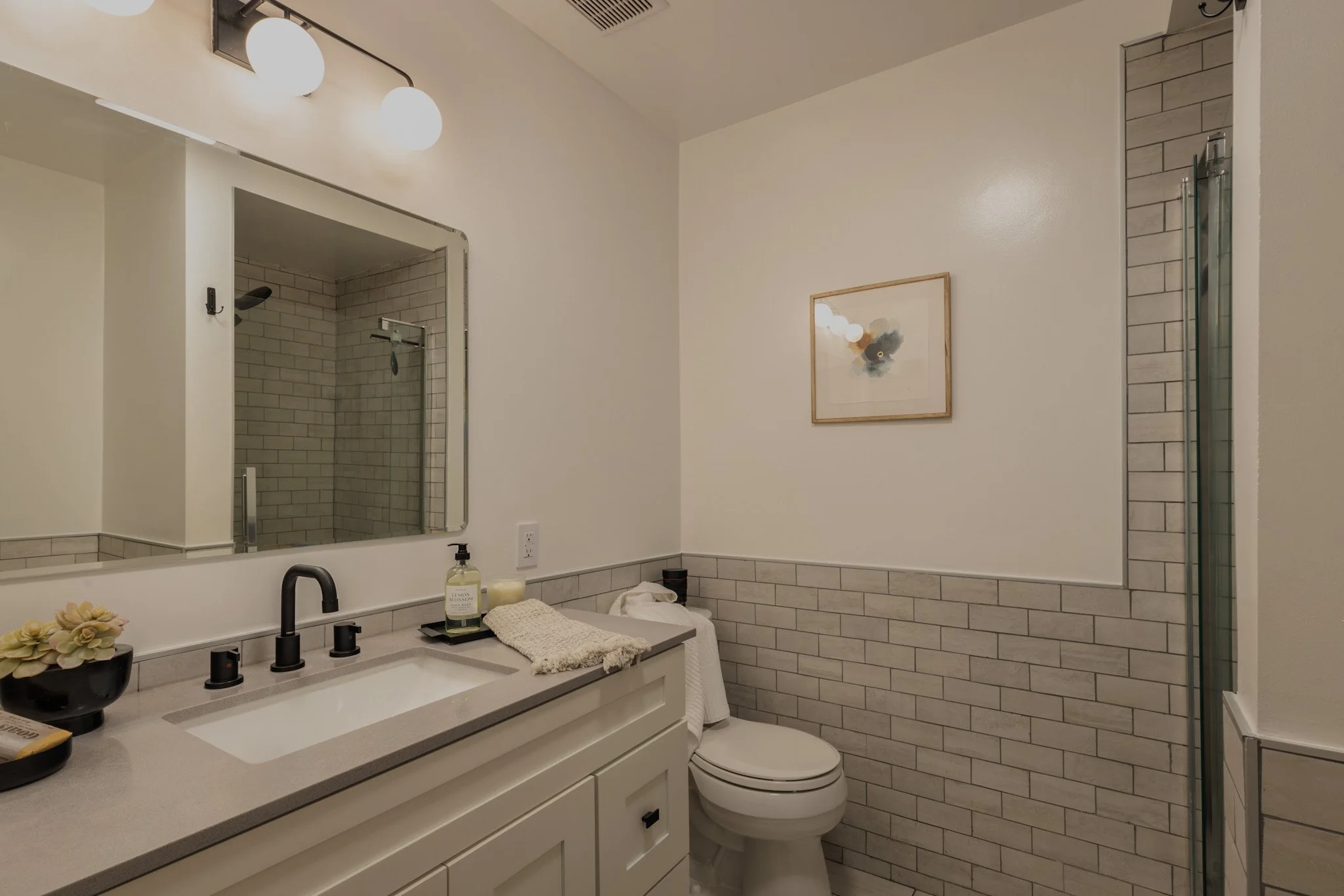 1735 N Fuller Ave #227 -m-8.jpg