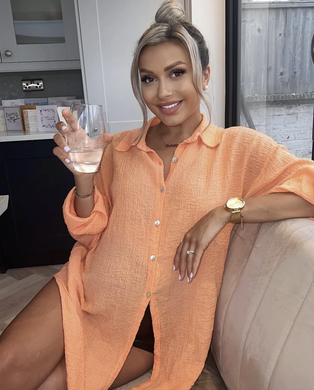 252C4AF3-6455-4C2C-89FE-2CC03D8E822A