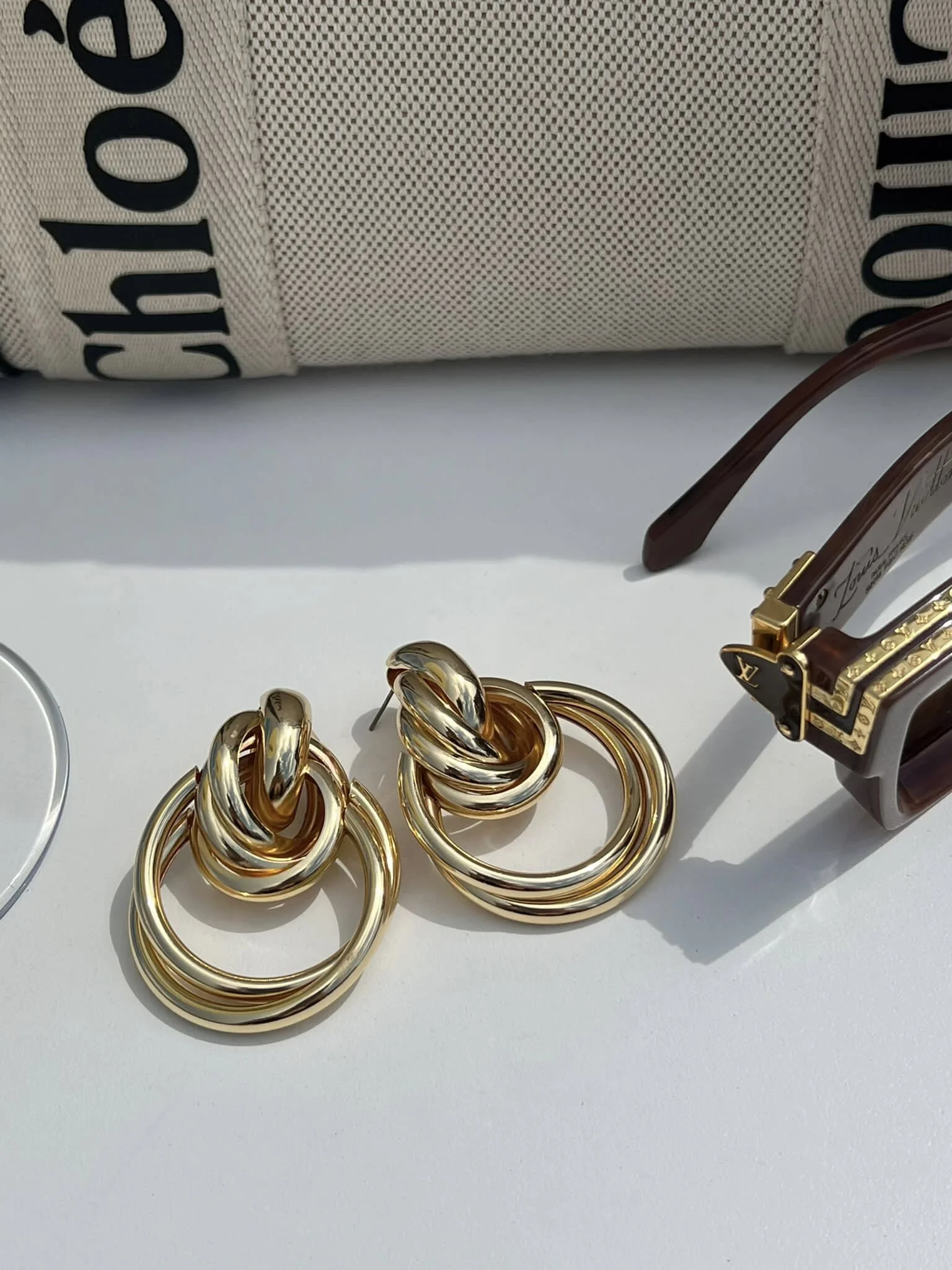 B3031C1D-B0CF-4F41-873F-1E8549D8AC5E