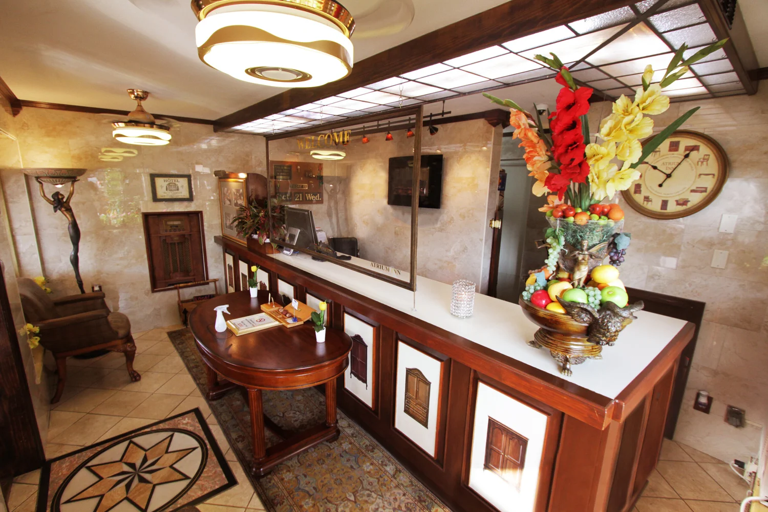 Atrium Inn