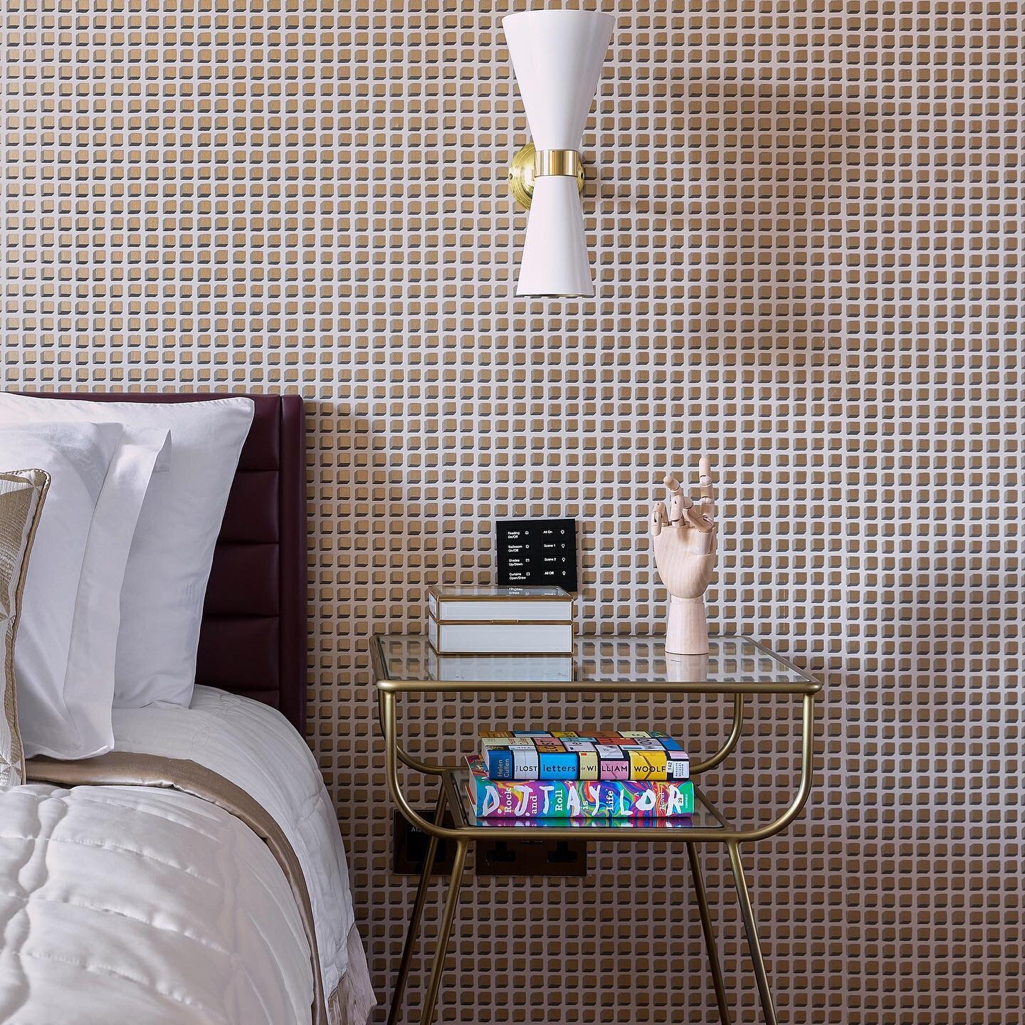 #wallpaper - recently completed site by us. 

Surface printed accents of metallic gold and bronze inspired by the symmetry and mosaics of the Art Deco period, adds a luxurious tone to this bedroom interior by @kirangala_and_associates