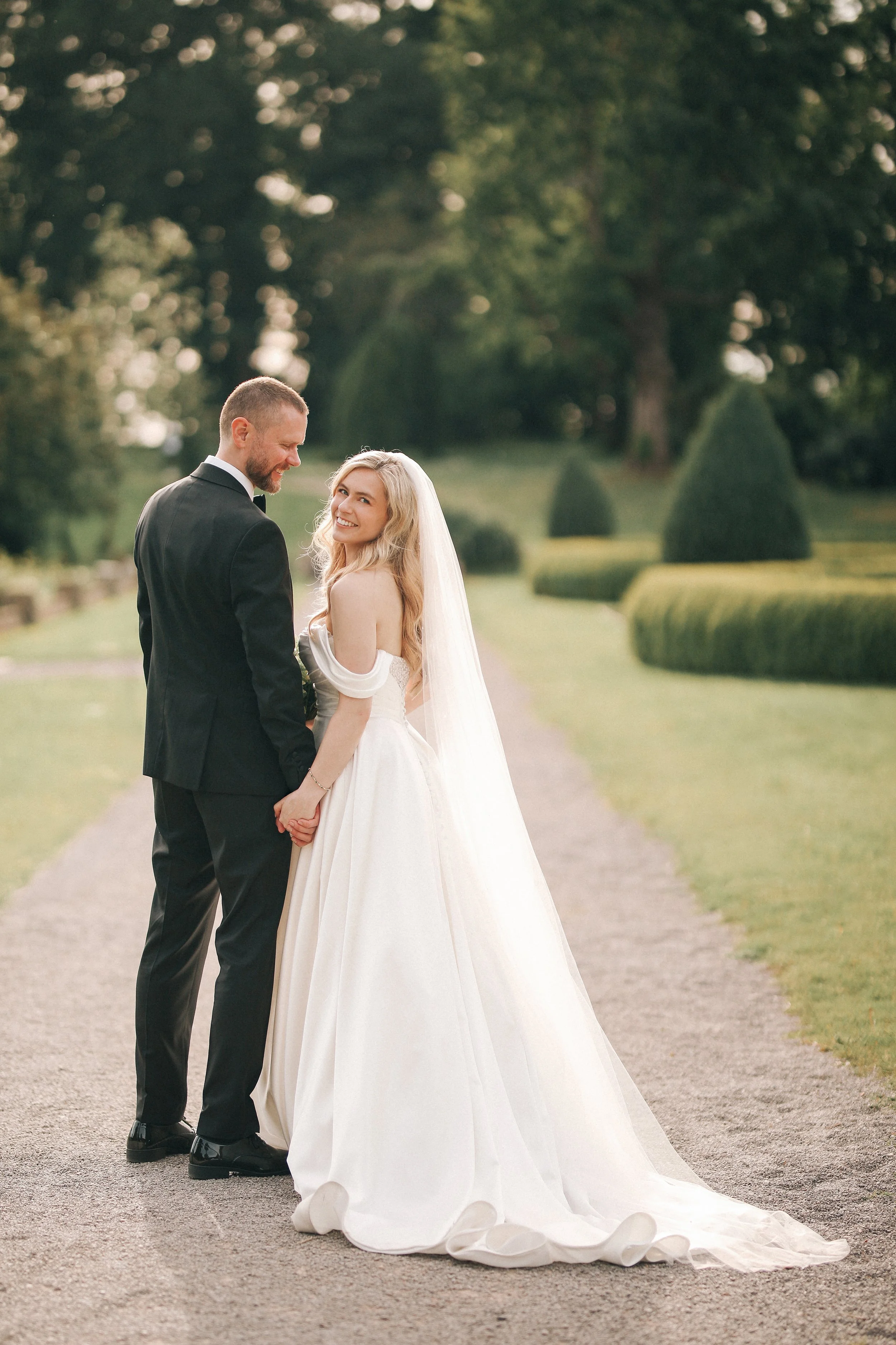 Emily&Oli_Wedding-901.jpg
