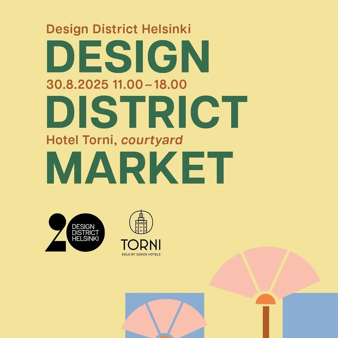 🍀Tervetuloa Design District Marketiin lauantaina 30.8. klo 11&ndash;18!

L&ouml;yd&auml;t minut Hotelli Tornin tunnelmalliselta sis&auml;pihalta upeiden kotimaisten tekij&ouml;iden joukosta.
Tarjolla mm. taiteeseeni pohjautuvia postikortteja, keitti