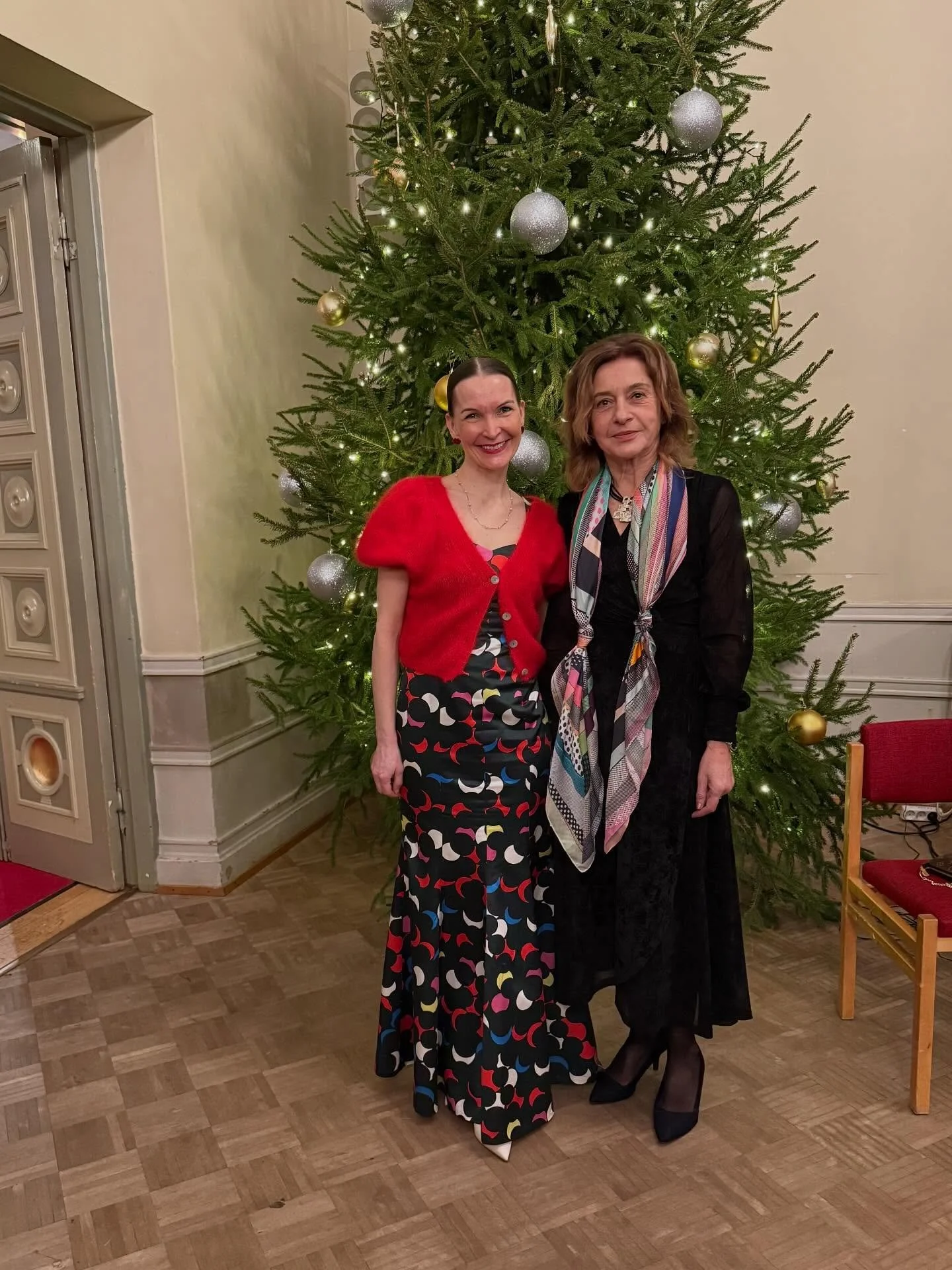 The Ambassador of the Republic of Bulgaria H.E. Nina Simova 🇧🇬🌹🎶 Thank you for the wonderful Farewell Concert- the gathering, music, people and atmosphere. We have been privileged to have Nina Simova serve as Ambassador in Finland. A person of re