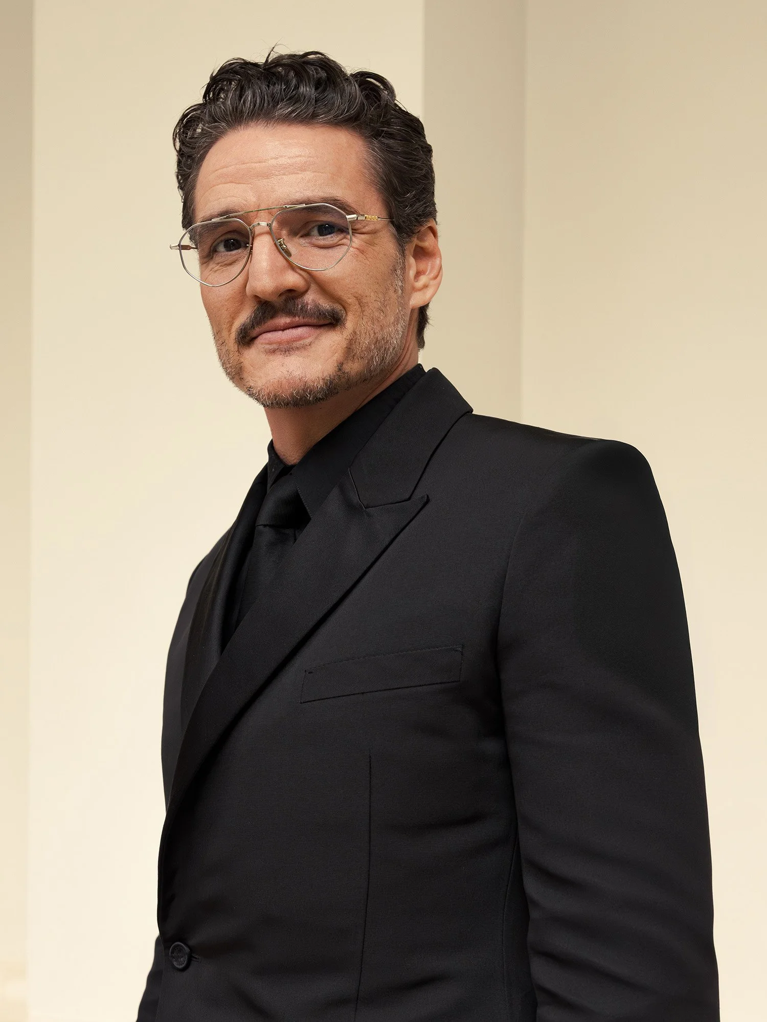 PEDRO PASCAL x JEREMY JAKUBO 01.jpg