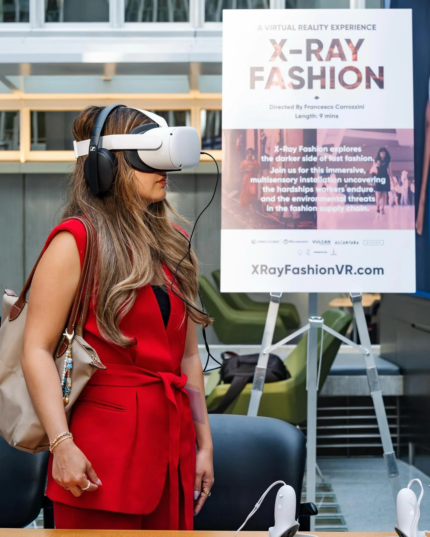 A short throwback to when X-Ray Fashion was showcased at the Youth Summit in Washington D.C hosted by the @worldbank 🌍 

&ldquo;The X-Ray Fashion exhibit was super immersive- it used recent technology to really bring a social issue to life&rdquo; qu
