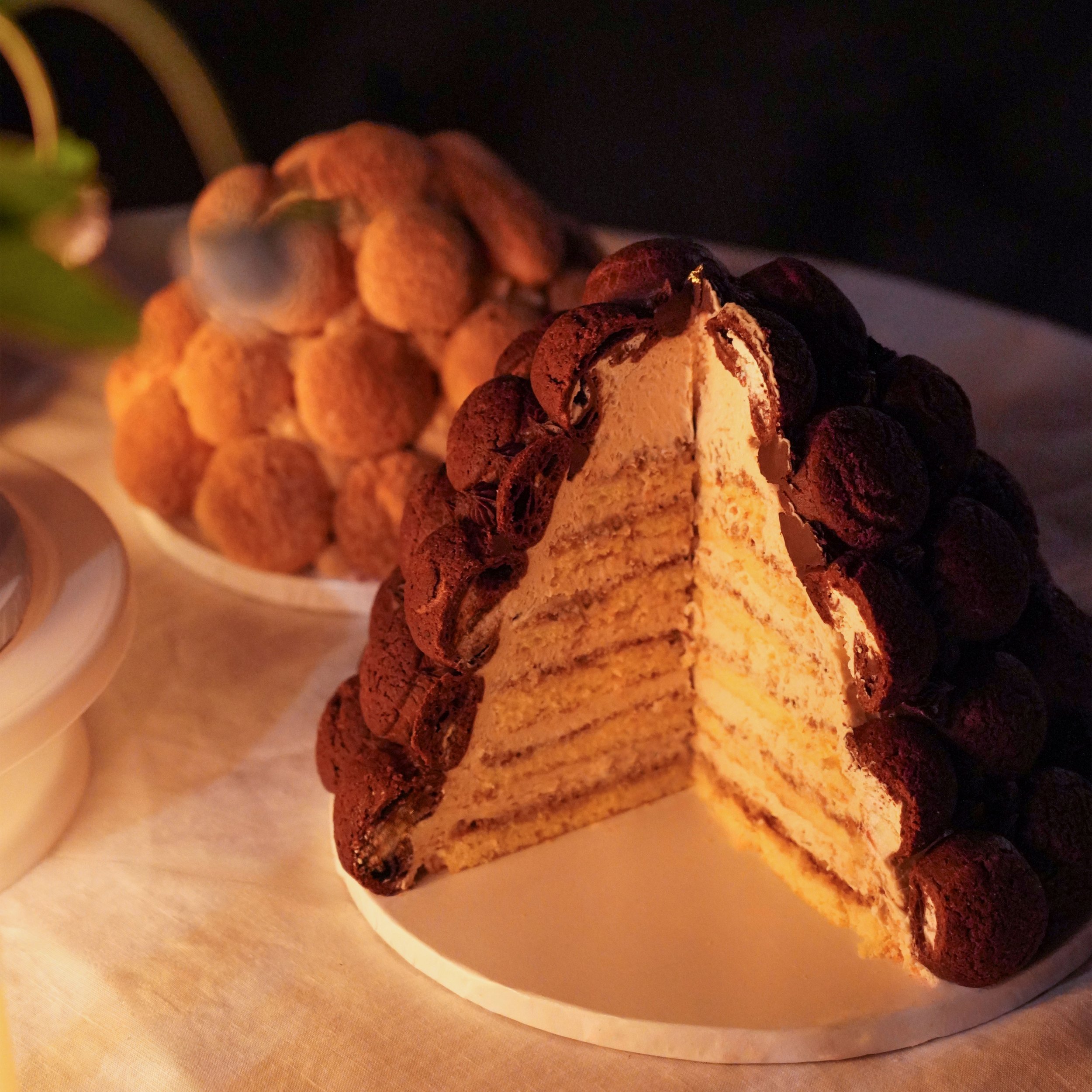 choux cakes table setting.jpg
