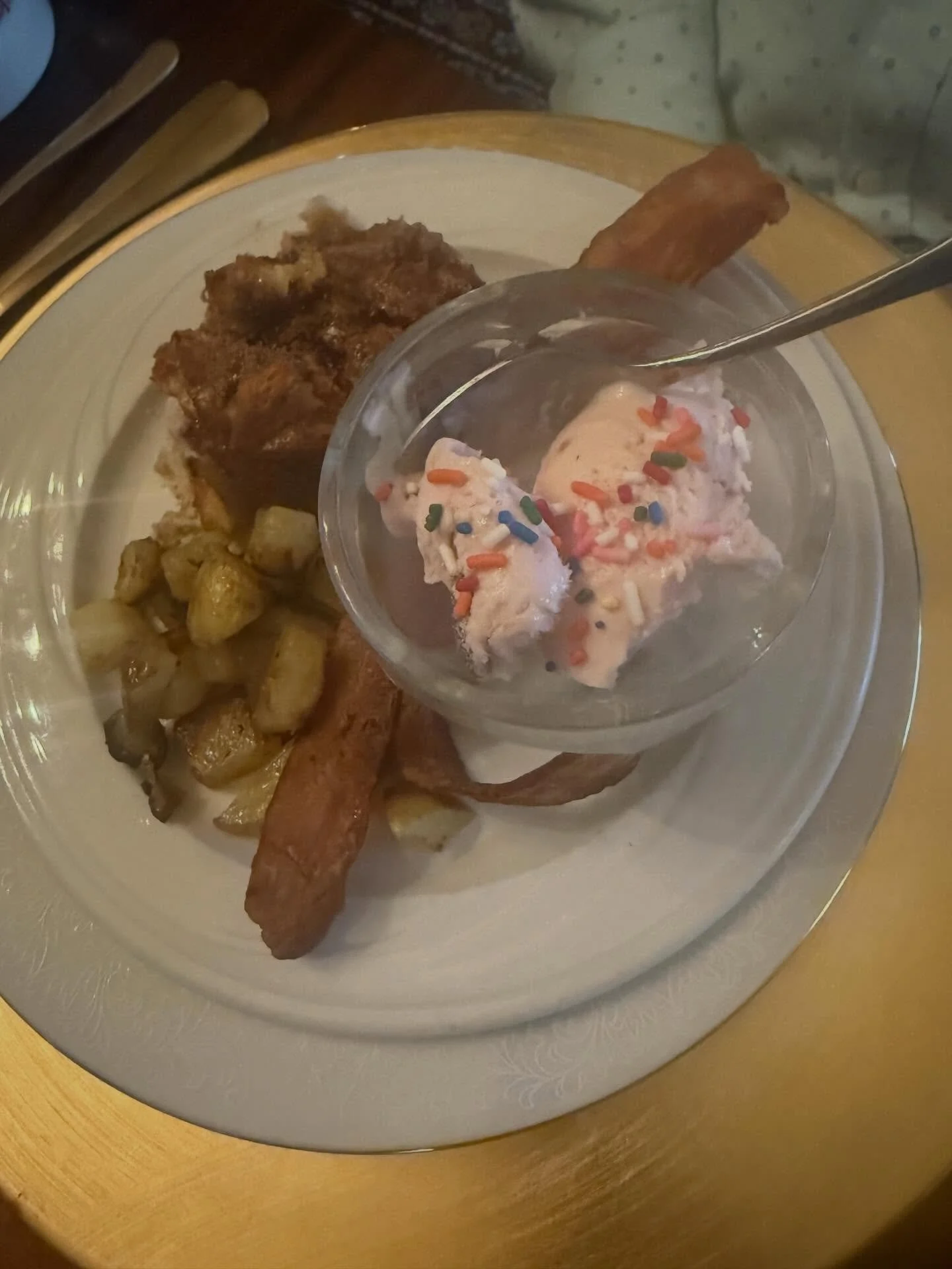 National Ice Cream for breakfast day #rosenhouseinn #greatstaysoftexas #stayinn #visitfortworth