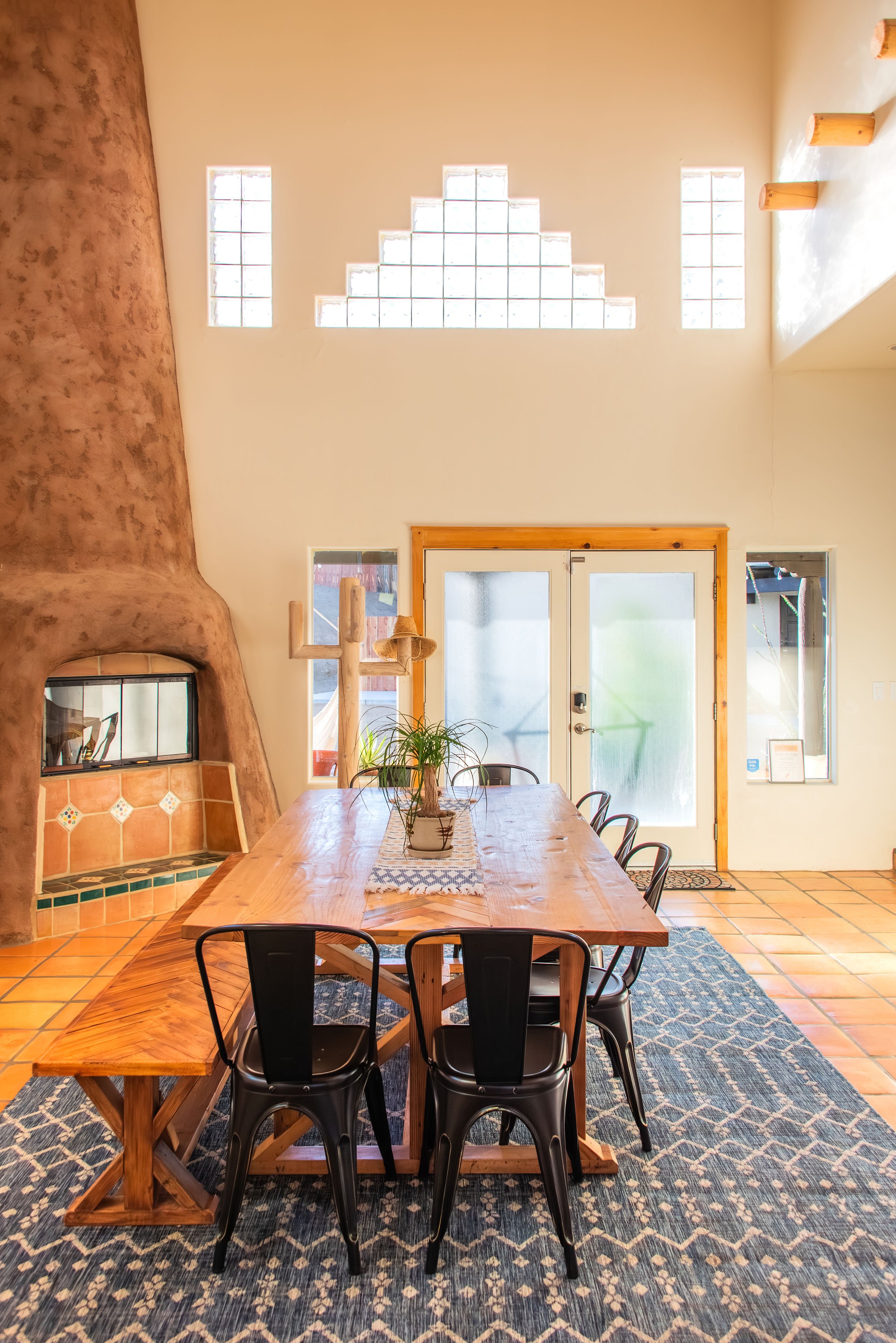 Dining Room.jpg