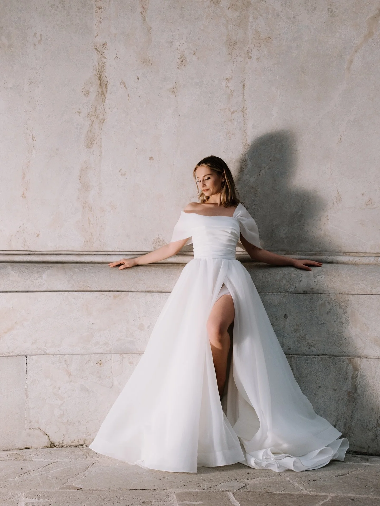 Focen&iacute; v It&aacute;lii? 🇮🇹 Akor&aacute;t ze vůbec. 😅📸
Kde jsme teda byli? 🤩

#italywedding #czechwedding #svatba2026