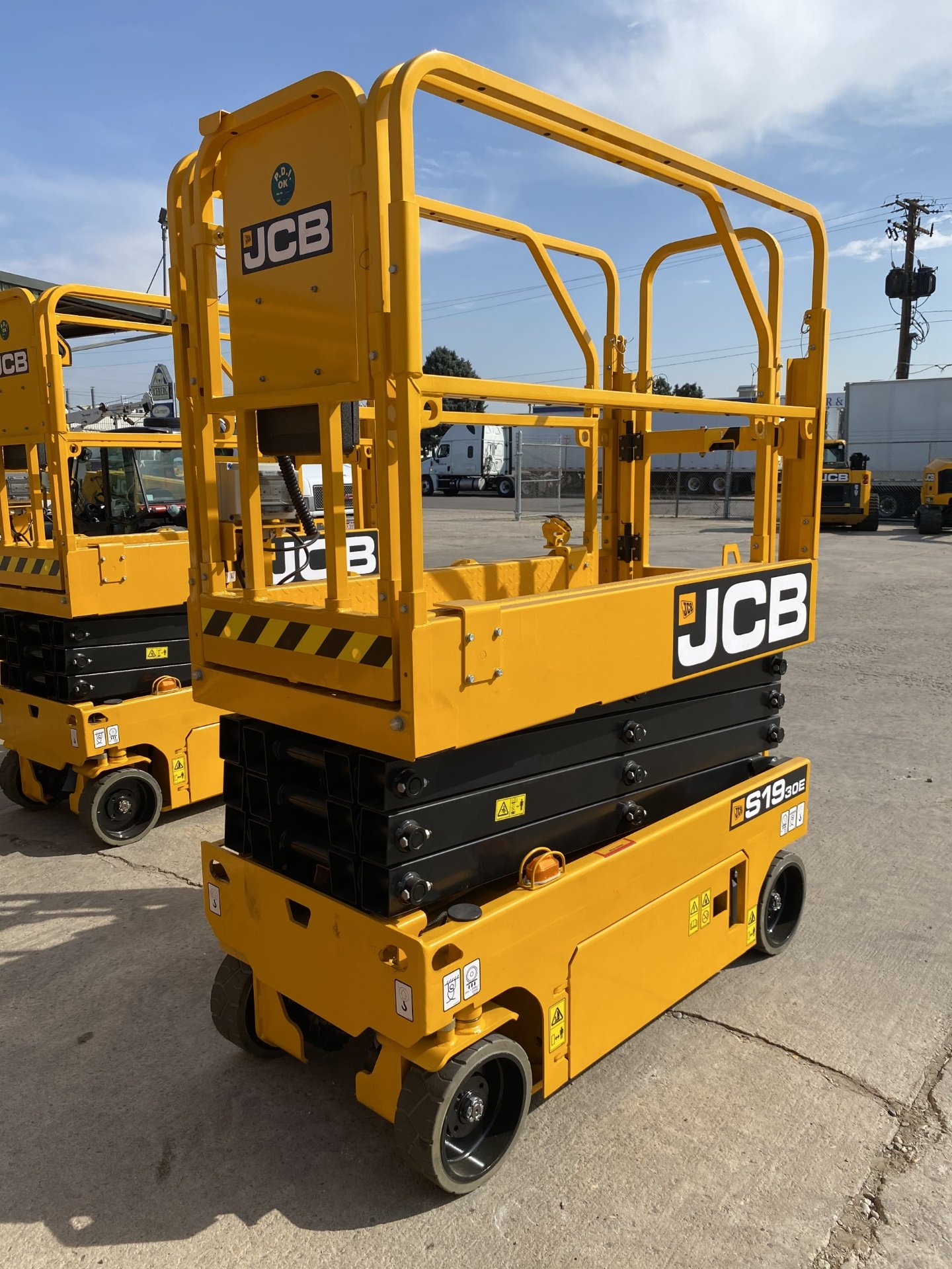 SCissor lift.jpeg