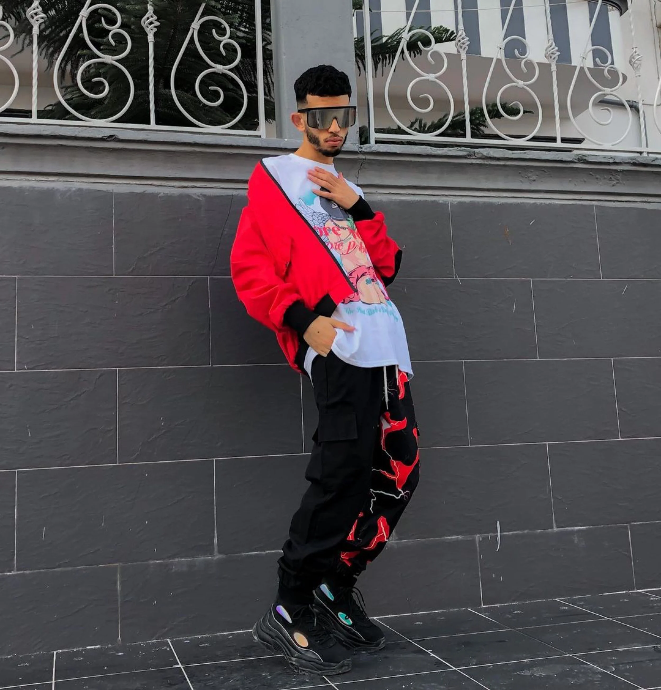 Hamza Laabi willshobie Fashion Model V Shades Sunglasses Boss Oversized 9.JPG