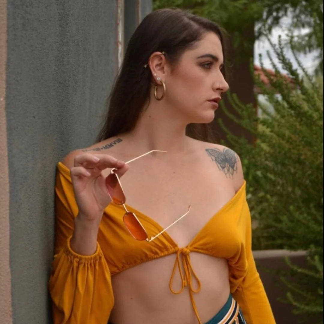 'Daylight' Square Fashion #Sunglasses by #VSHADES 📸Hannah Hedge via @RyanColbyManagement