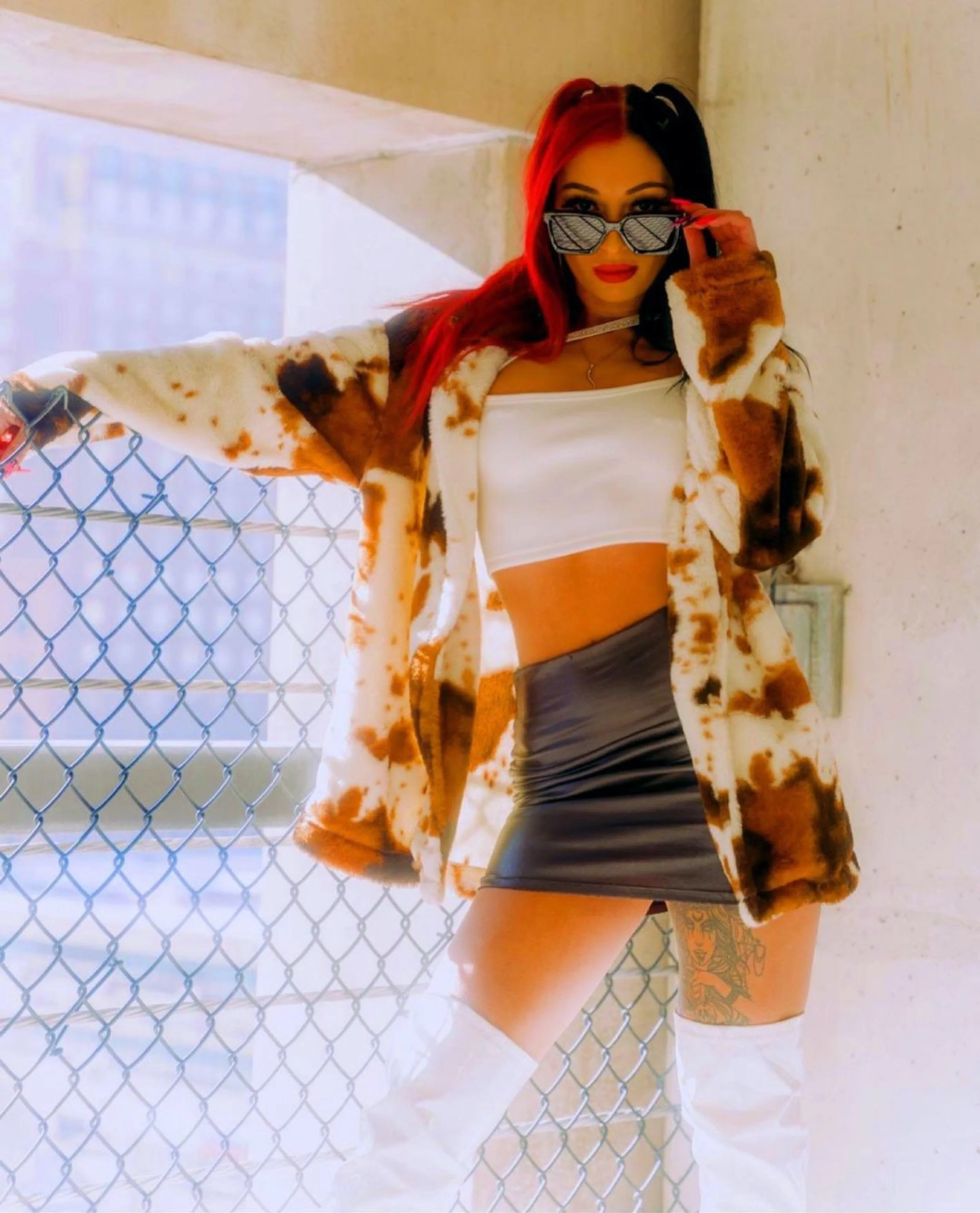 Mya Massimi Fashion Model V Shades Sunglasses Top Notch 5.jpg